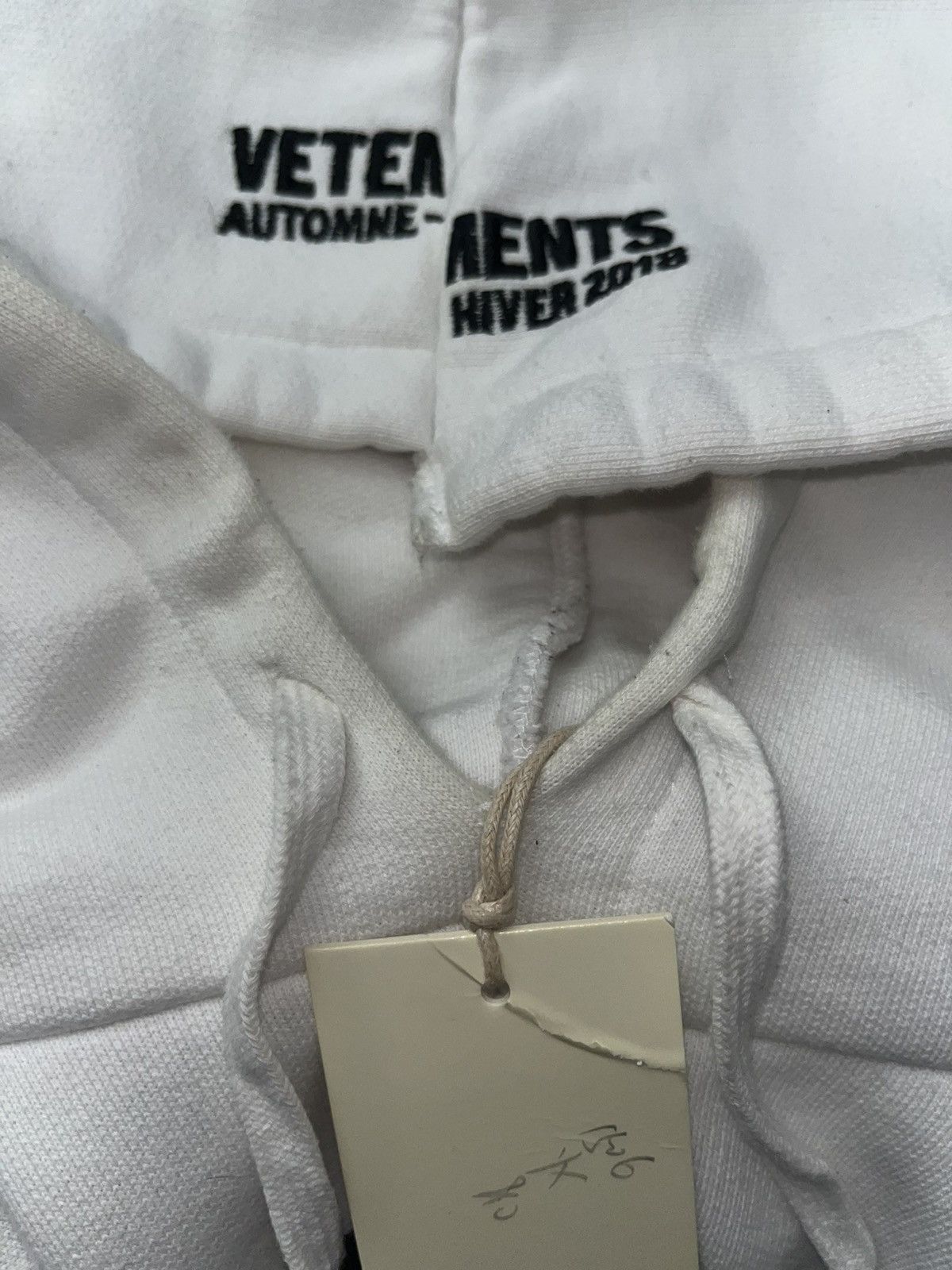 Vetements 2018 Vetements Reconstructed Antwerpen Hoodie Size US XS / EU 42 / 0 - 9 Thumbnail