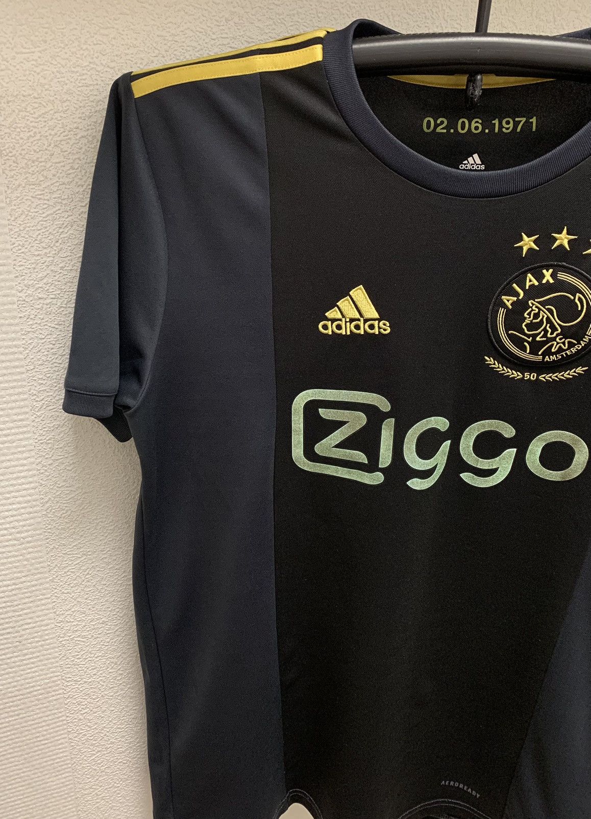 Adidas Ajax adidas soccer jersey L sz Ziggo Size US L / EU 52-54 / 3 - 4 Thumbnail