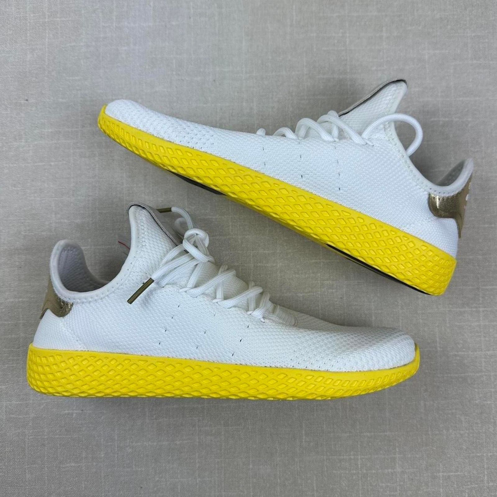 Adidas 🟡 adidas Tennis HU "Pharrell White Yellow" 7W Size US 7 / IT 37 - 2 Thumbnail