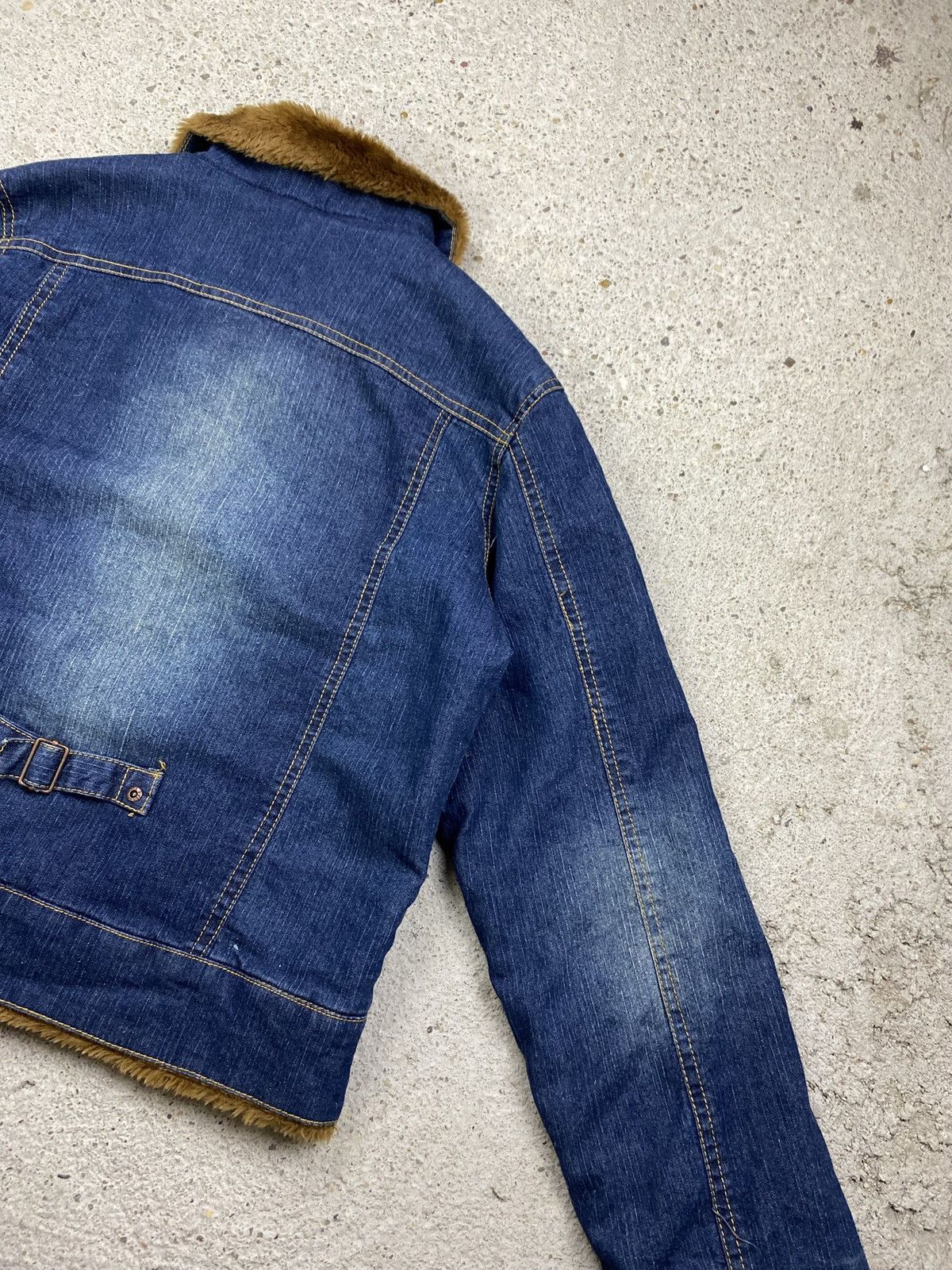 Abercrombie & Fitch Abercrombie & fitch denim jeans jacket fux fur vintage Size M / US 6-8 / IT 42-44 - 11 Thumbnail