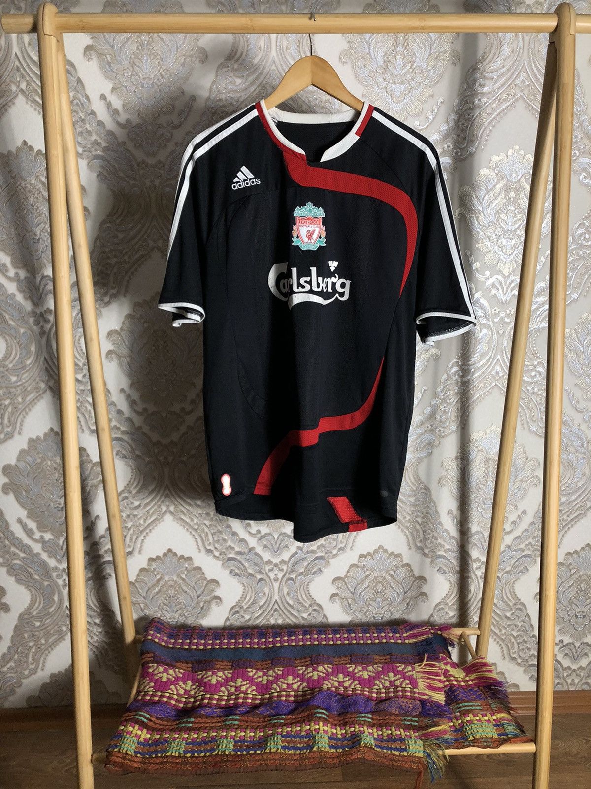 Adidas VINTAGE ADIDAS FC LIVERPOOL ENGLAND SOCCER JERSEY RETRO 90s Size US L / EU 52-54 / 3 - 1 Thumbnail