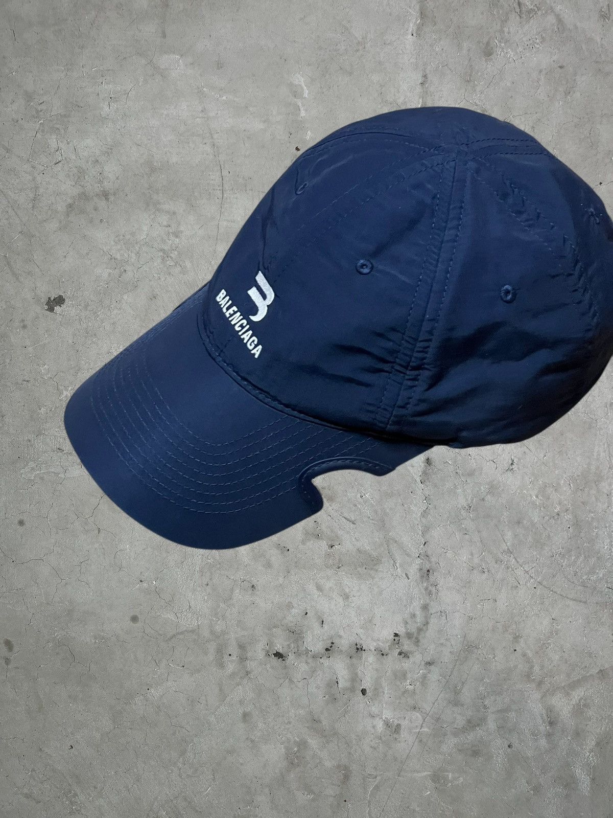 Balenciaga Balenciaga Logo Hat Size ONE SIZE - 2 Thumbnail