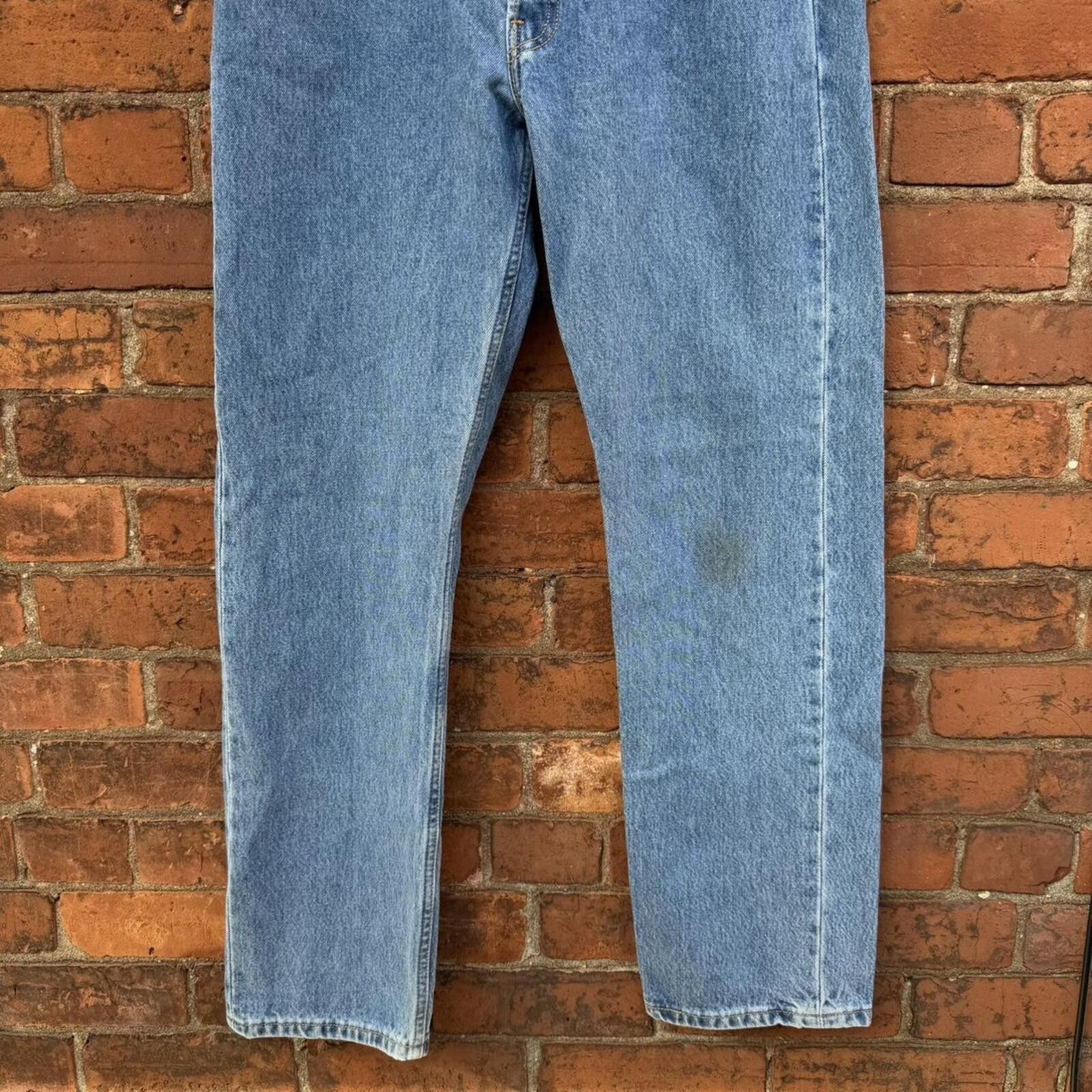 Levi's vintage Levi’s 501 jeans made in Canada 32x32 2002 Size US 32 / EU 48 - 3 Thumbnail