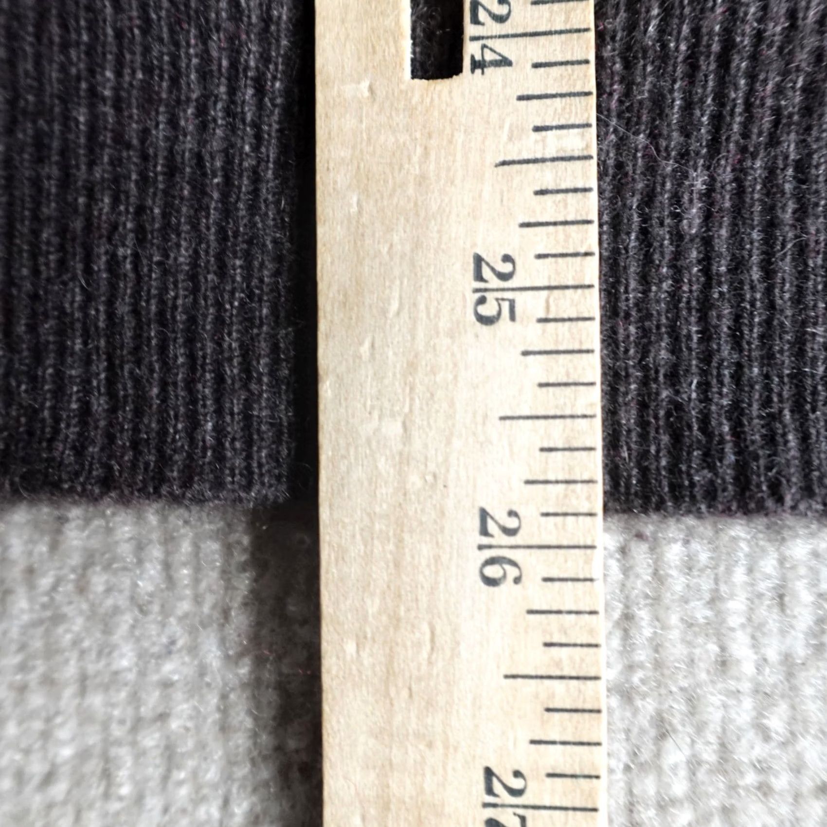 Club Room VINTAGE: No? (Excluded) Club Room Sweater Mens Regular M Brown Cashmere V-Neck Pullover Knit - WAIT Size US M / EU 48-50 / 2 - 4 Thumbnail
