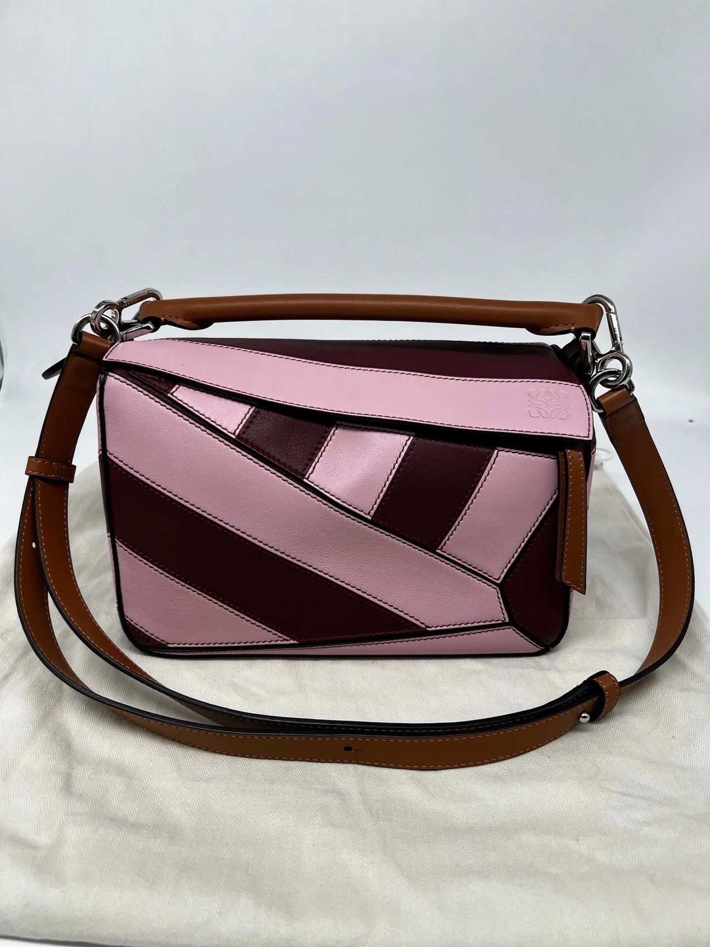 Loewe Pre-loved Bag Very good condition Size ONE SIZE - 1 Thumbnail