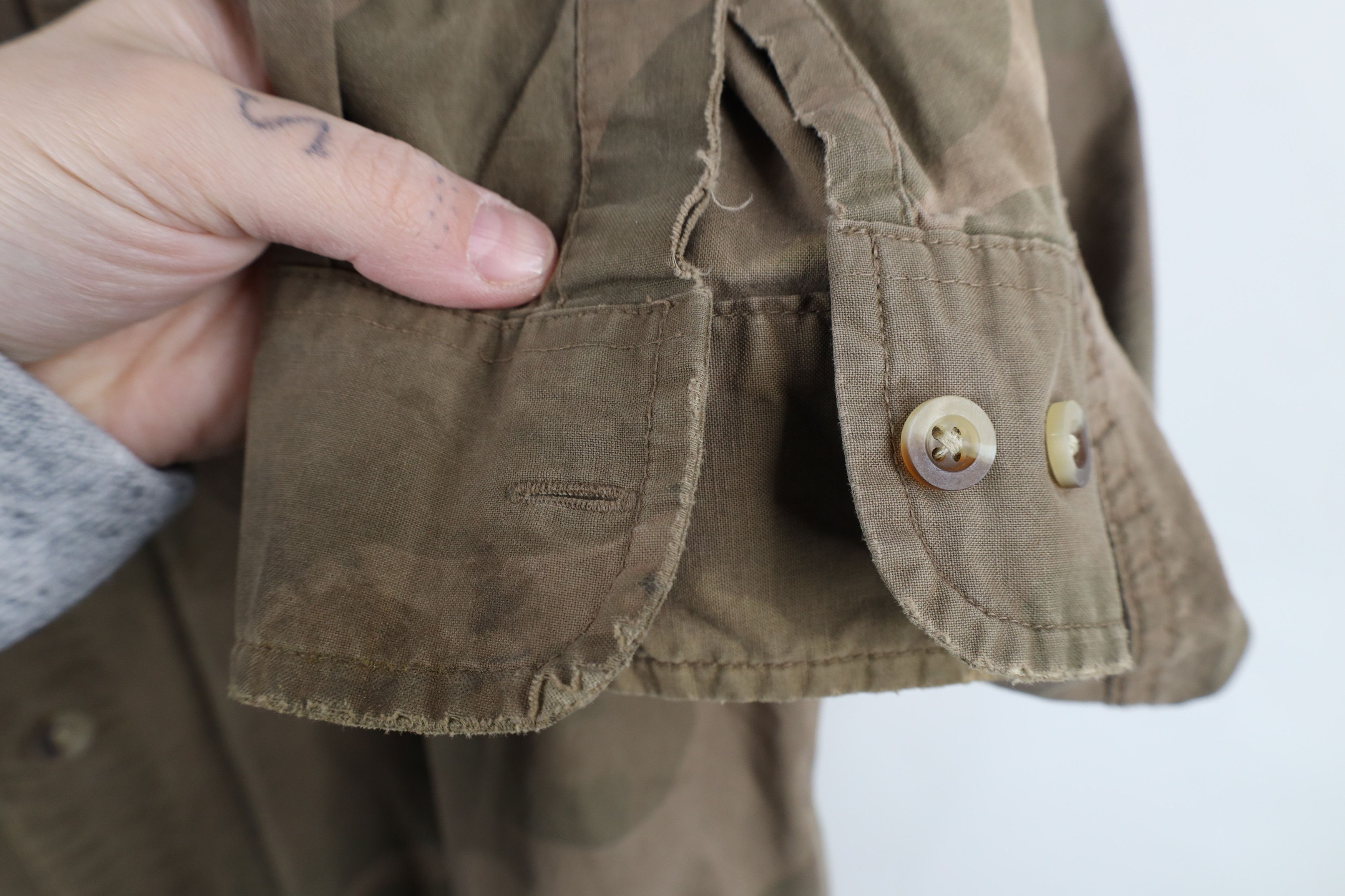 Vintage Vintage 90s Y2K Streetwear Camouflage Collared Button Shirt Size US XXL / EU 58 / 5 - 13 Thumbnail