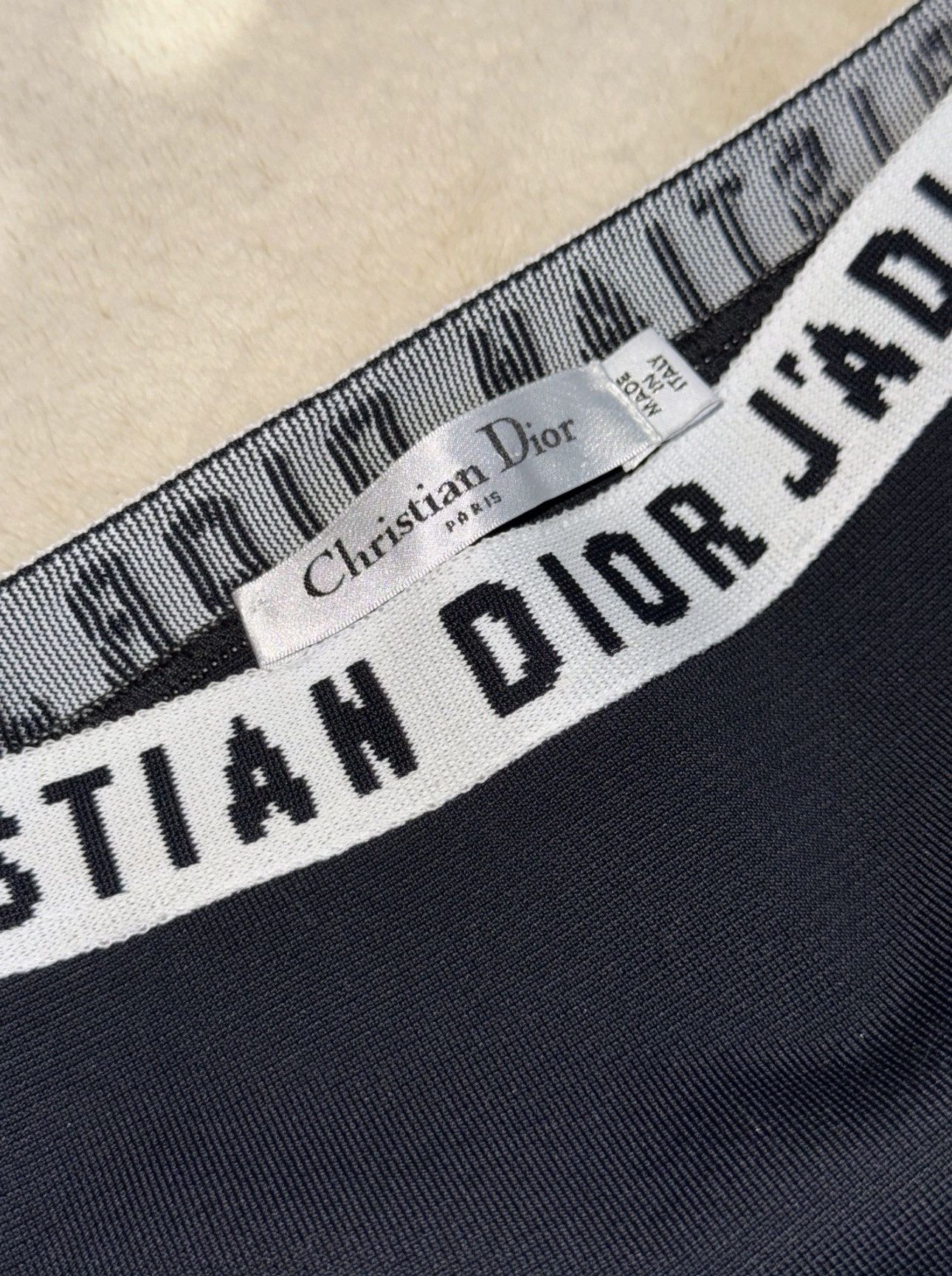 Dior Dior Mini Short, M Size 25" / US 0 / IT 36 - 2 Thumbnail