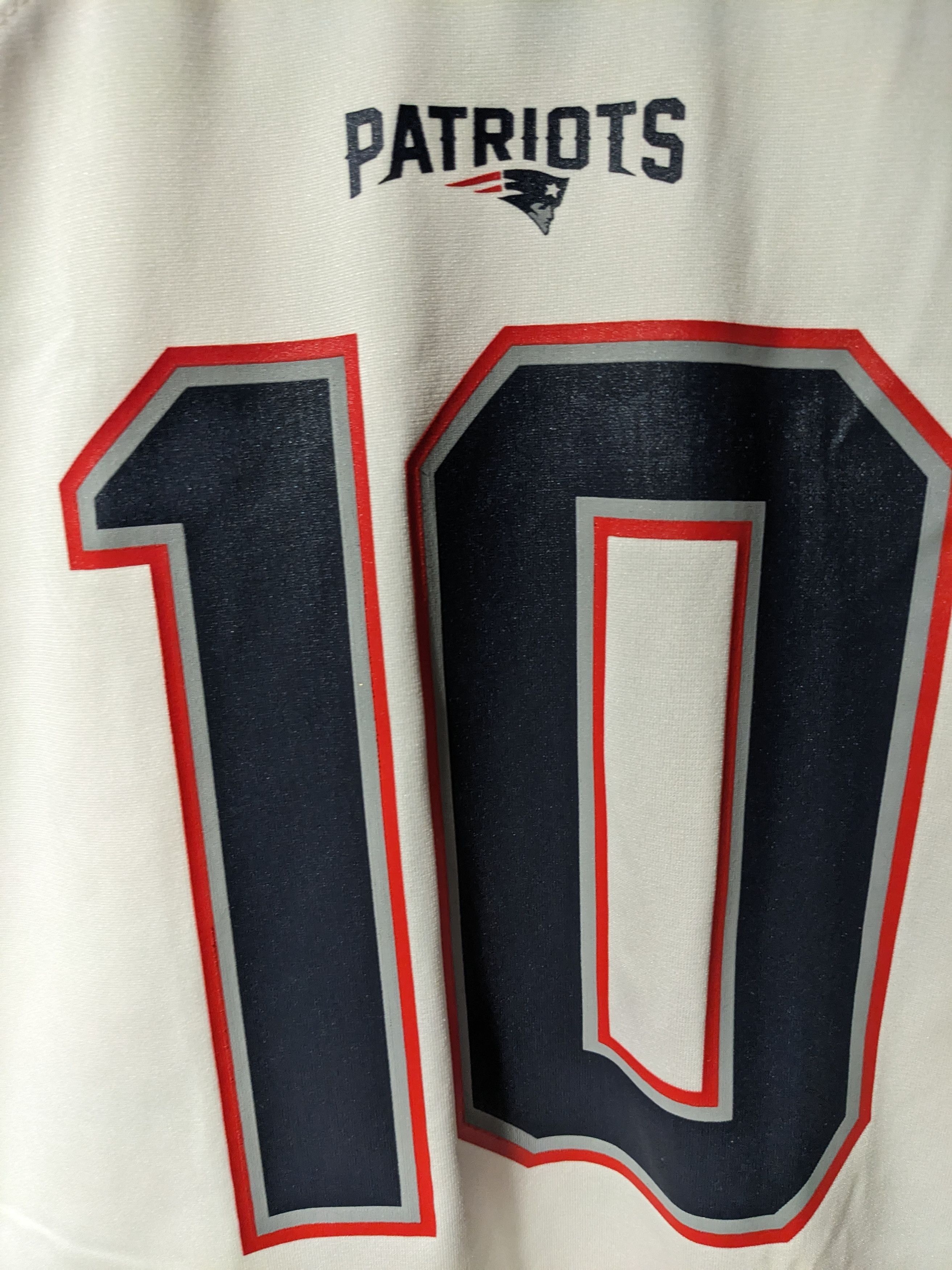 NFL × Nike New England Patriots Jones YOUTH Medium NFL Football Jersey Size US M / EU 48-50 / 2 - 5 Thumbnail
