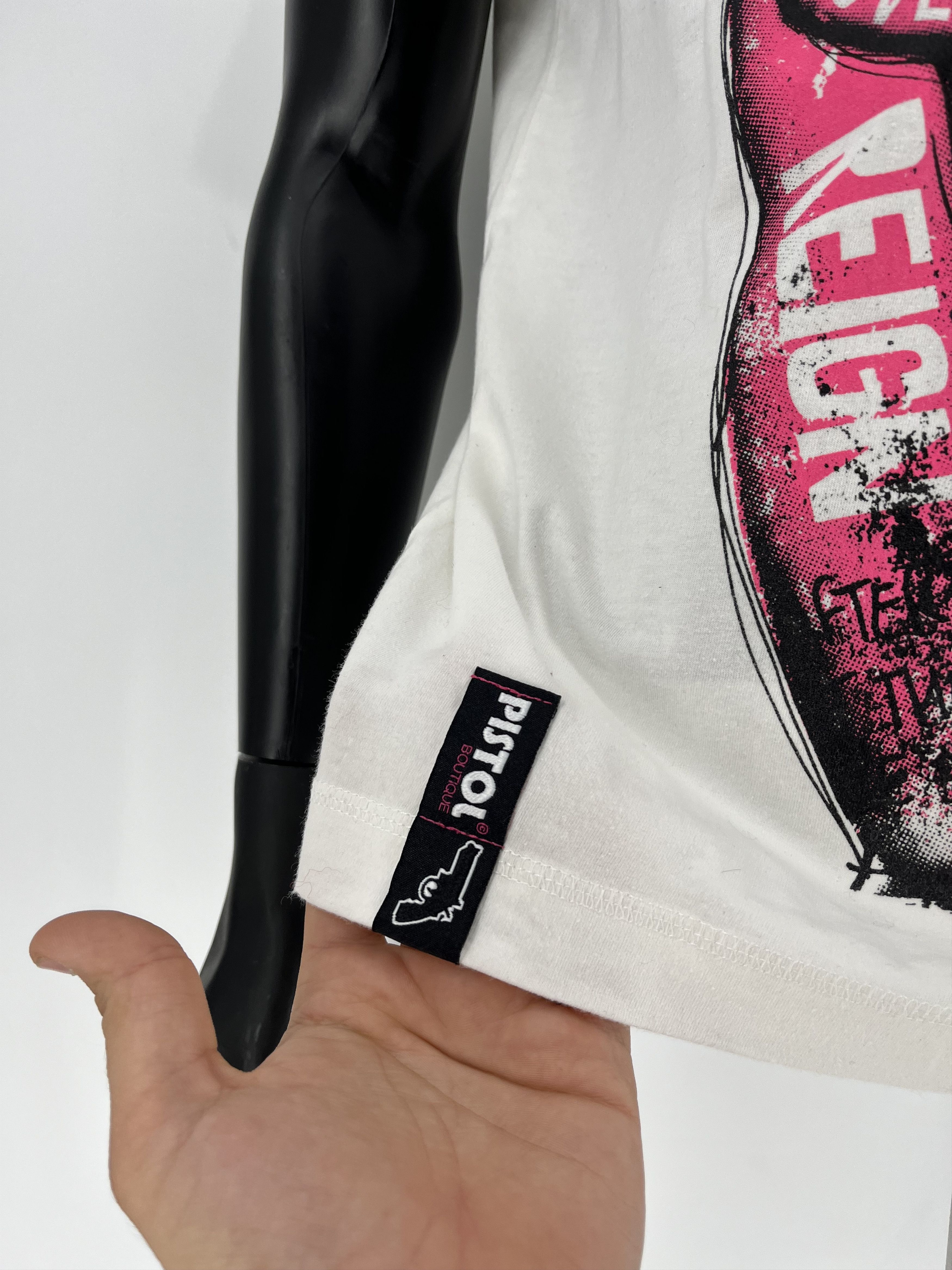 Band Tees Pistol Boutique Mens Fitted White Round GRAFFITI QUEEN Size US L / EU 52-54 / 3 - 9 Thumbnail