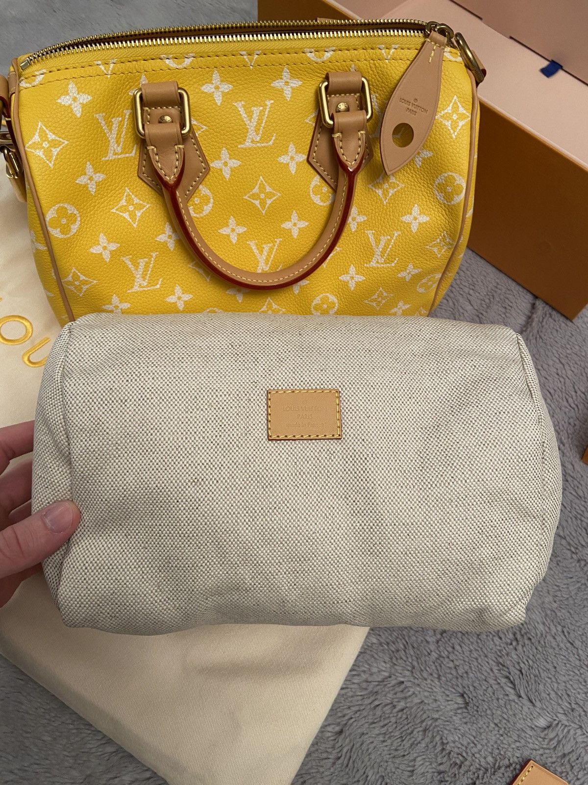 Louis Vuitton × Pharrell LOUIS VUITTON SS24 SOFT SPEEDY P9 BANDOULIÈRE 25 IN Yellow Size ONE SIZE - 8 Thumbnail
