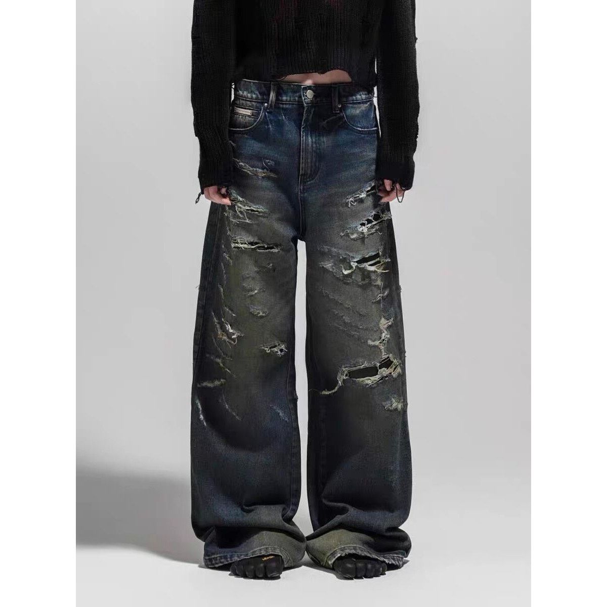 Balenciaga BALENCIAGA DESTROYED SKATER DENIM BAGGY JEANS PANTS