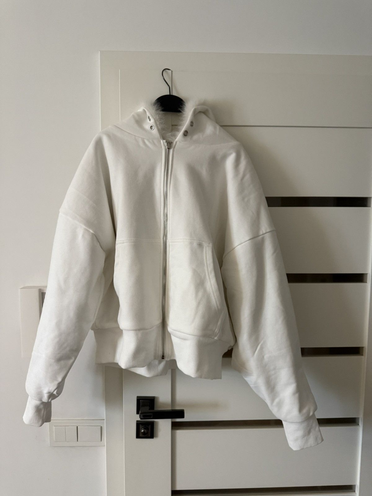 Society De Nobodies YETI Fur zip up