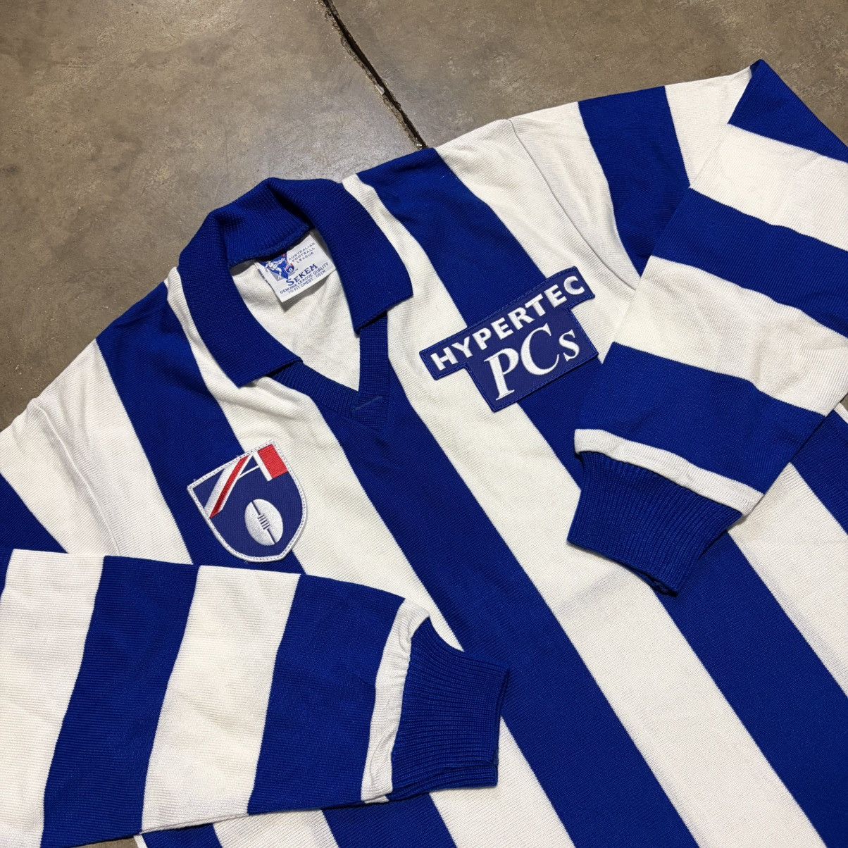 Vintage Vintage North Melbourne Kangaroos AFL Football Jersey Knit Size US L / EU 52-54 / 3 - 5 Thumbnail