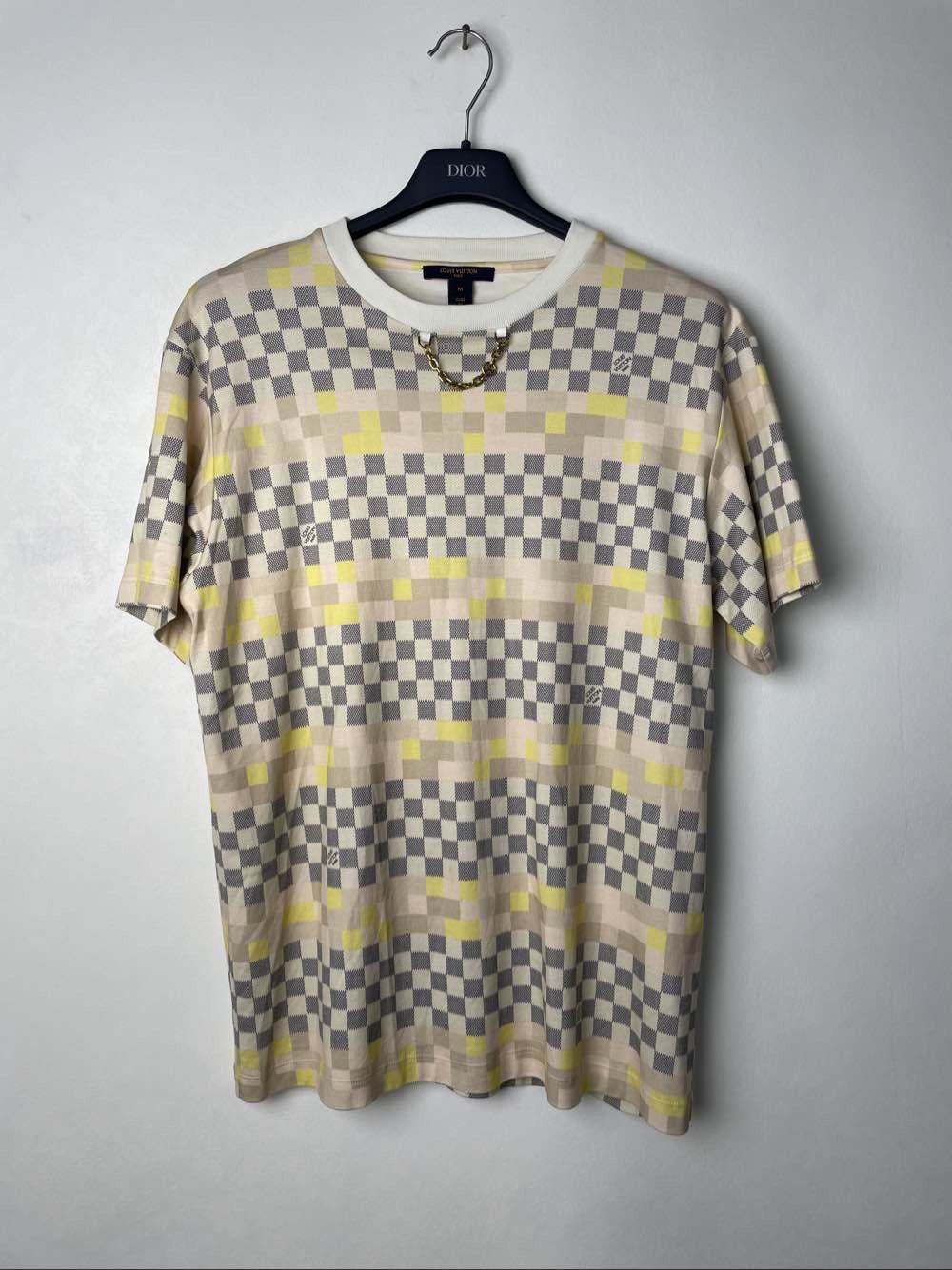 Louis Vuitton Louis Vuitton Damier Checkered Chain T-Shirt Size M Size M / US 6-8 / IT 42-44 - 1 Thumbnail