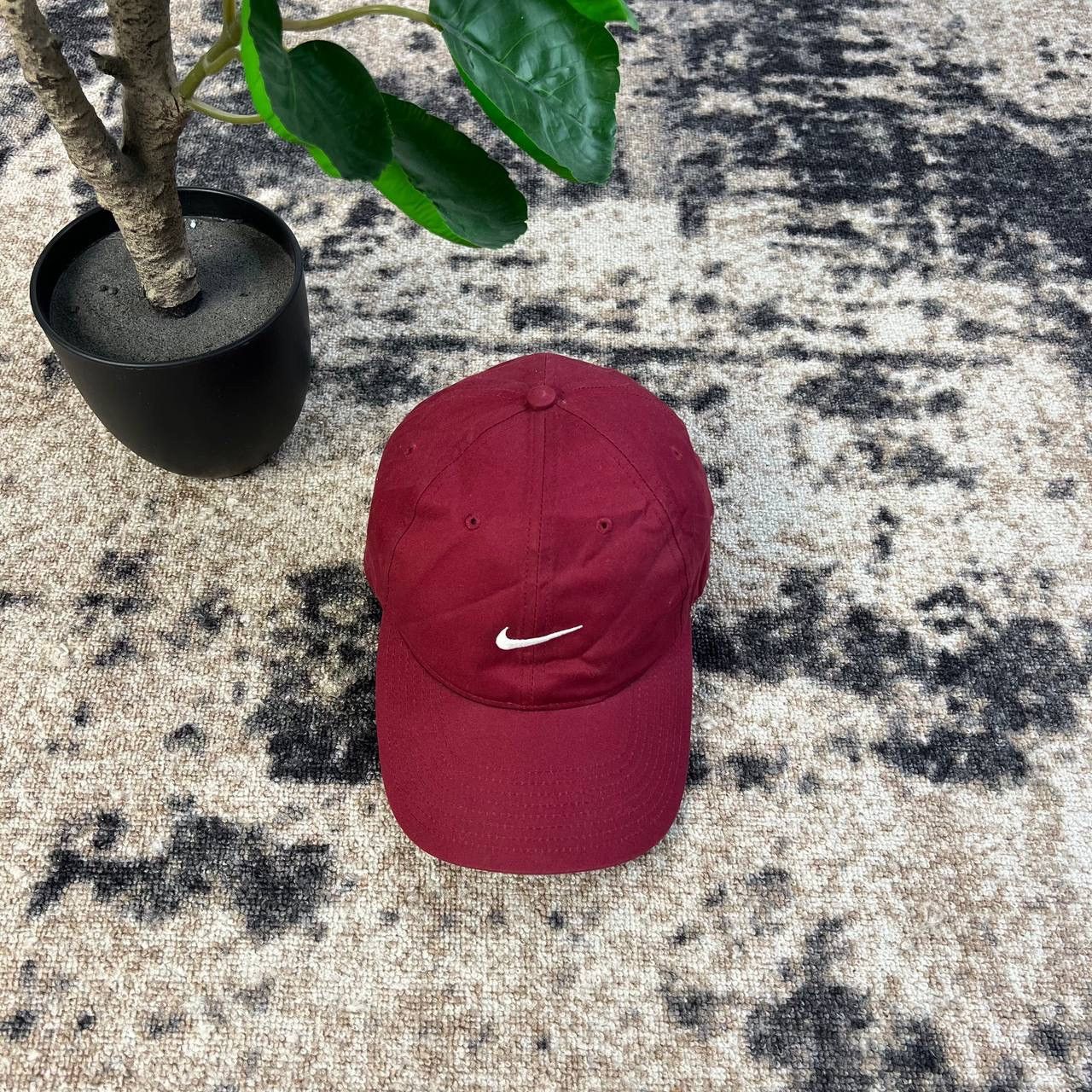 Nike Nike Tiger Wood Vintage Y2K Center Swoosh Baseball Cap Size ONE SIZE - 1 Thumbnail