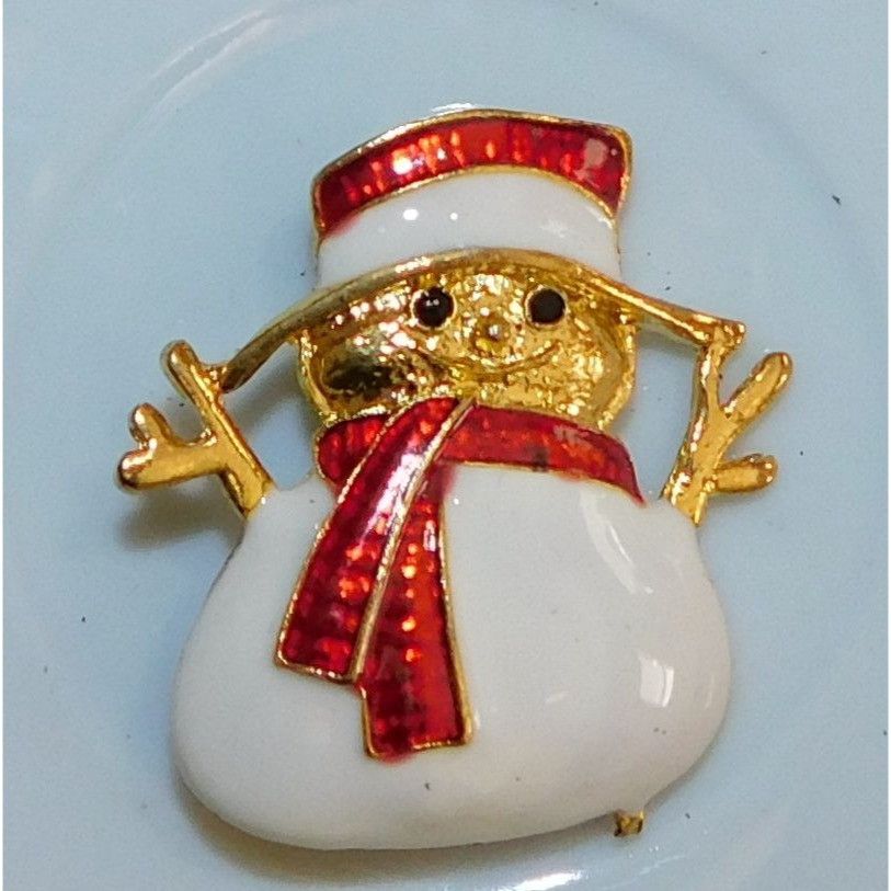 Other Cute Vintage Smiling Snowman Brooch Gold Tone With Enamel Size ONE SIZE - 1 Thumbnail