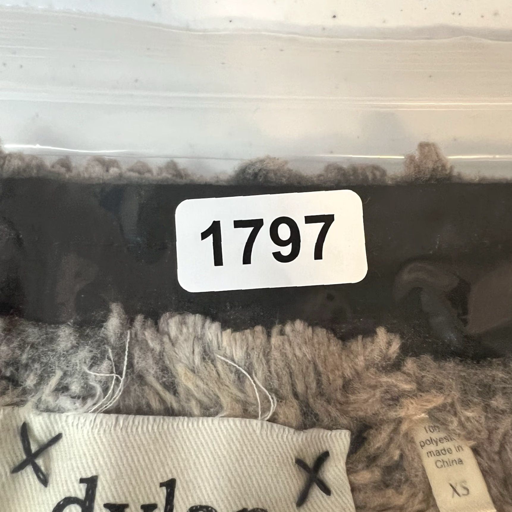 Vintage DYLAN by TRUE GRIT Women Coat Jacket Faux Fur Reversible Black XS Jacket Womens XS Reversible Faux Fur Vintage 168 Size XS / US 0-2 / IT 36-38 - 8 Thumbnail
