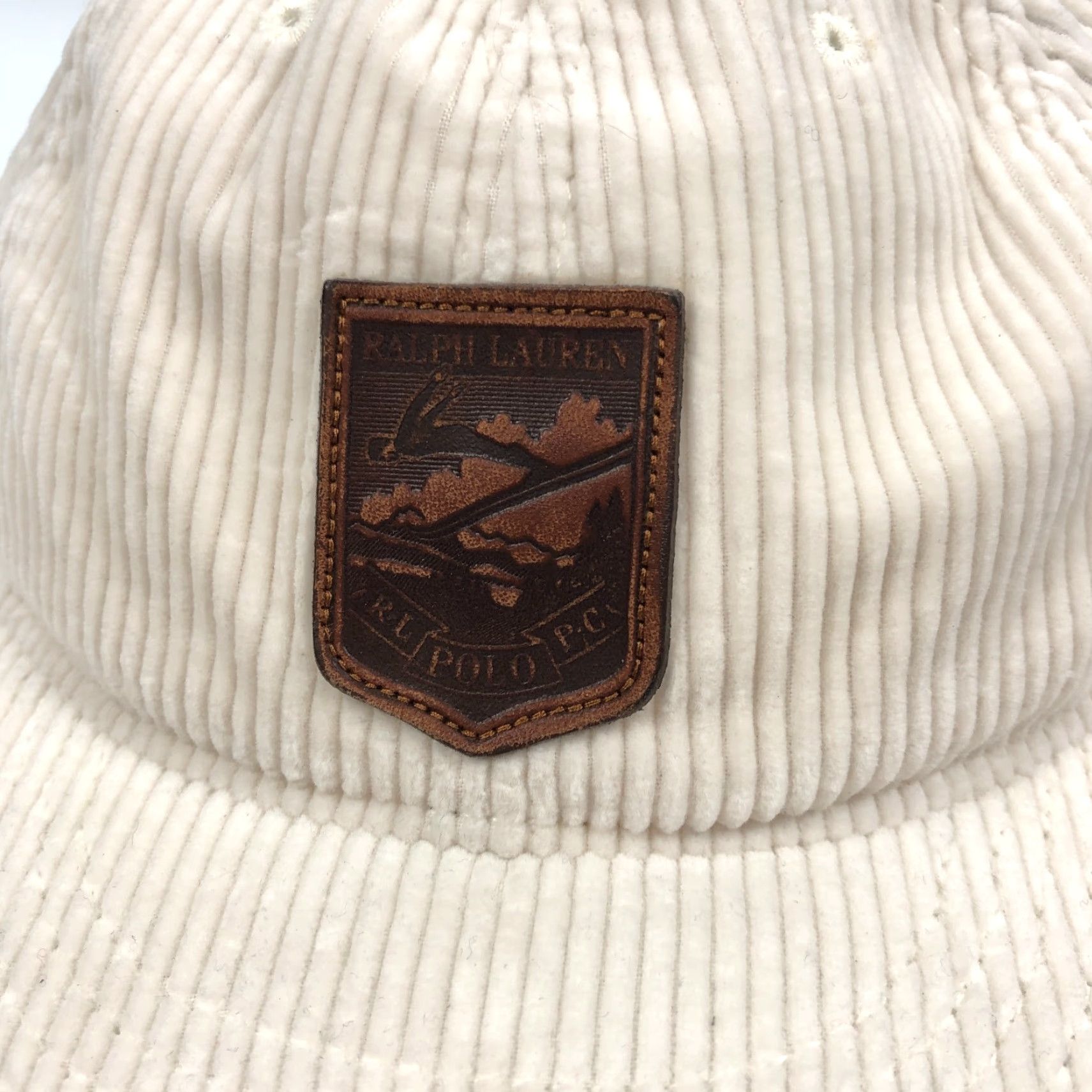 Polo Ralph Lauren Polo Ralph Lauren Hat Cap Corduroy Leather Patch Ski NEW Baseball Cap, One Size, Ivory, Men, Adjustable, Corduroy, Leather Patch, Polo Ralph Lauren Size US M / EU 48-50 / 2 - 3 Thumbnail