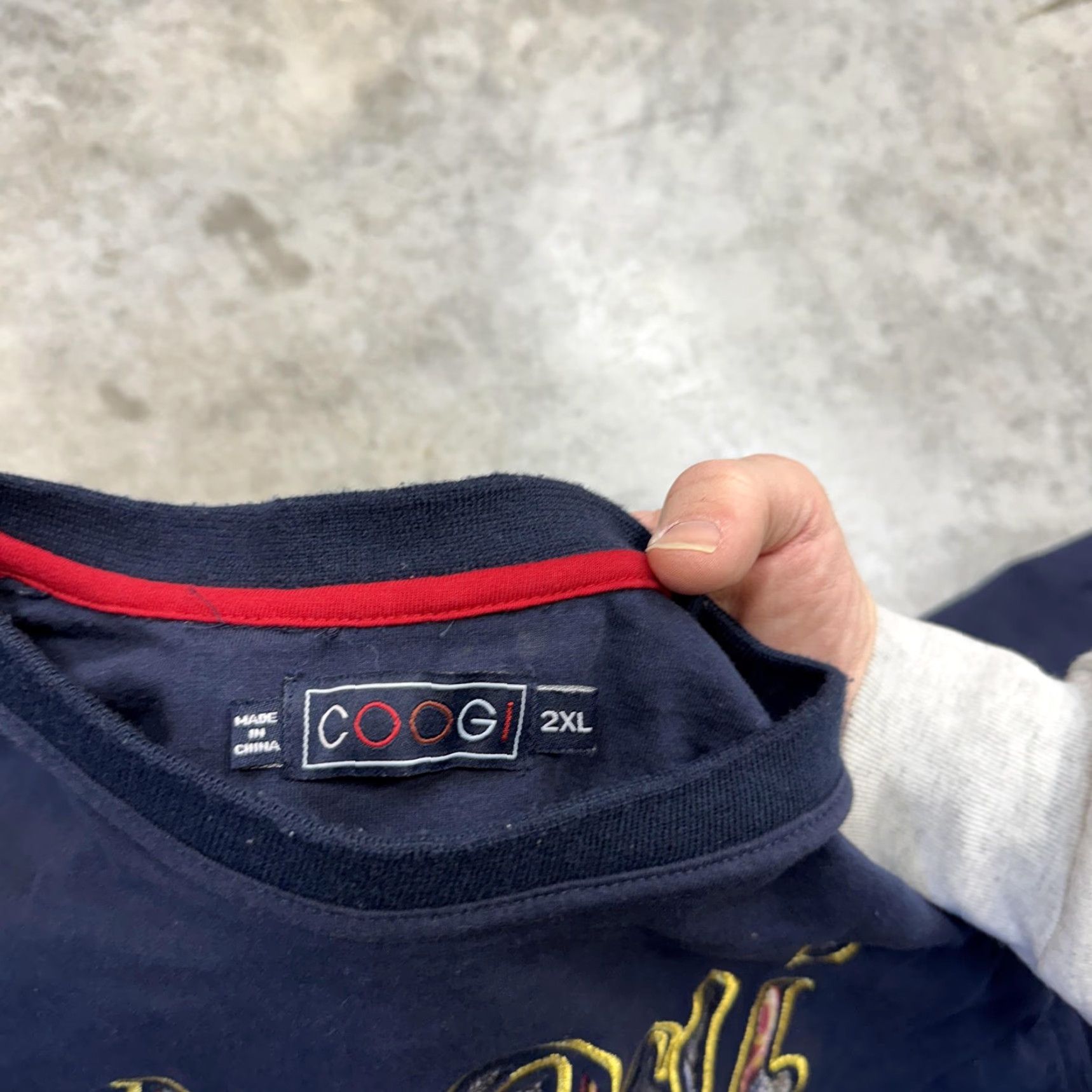 Coogi VINTAGE COOGI Mens XL Blue Script Logo Graphic Tee Contrast Stitch Streetwear Shirt Size US XXL / EU 58 / 5 - 3 Thumbnail