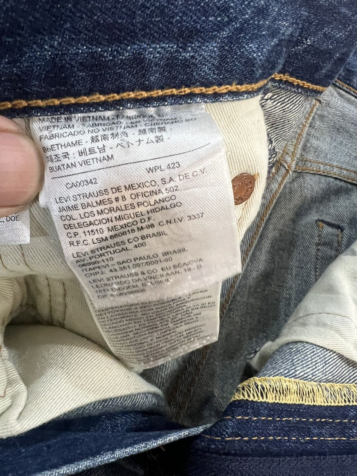 Levi's Vintage Levis 502 Distressed Denim Jeans Size US 31 - 8 Thumbnail