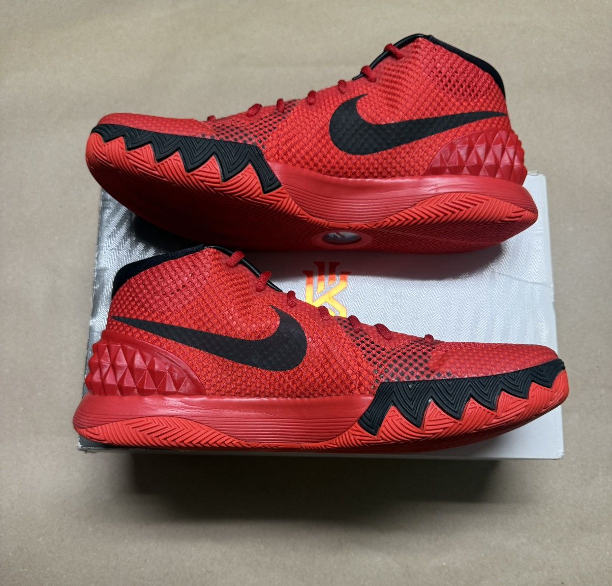 Nike Nike Kyrie 1 Deceptive Red October Men’s size 14 Basketball! Size US 14 / EU 47 - 2 Thumbnail