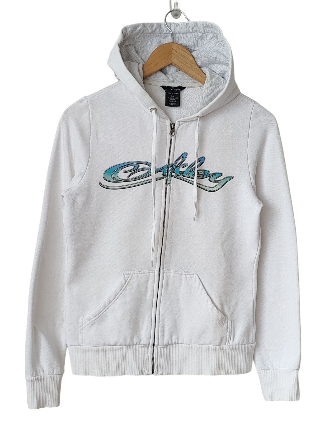 Oakley × Vintage Oakley Graffiti Y2K VTG Zip Sweatshirt Hoodie Size S / US 4 / IT 40 - 1 Thumbnail