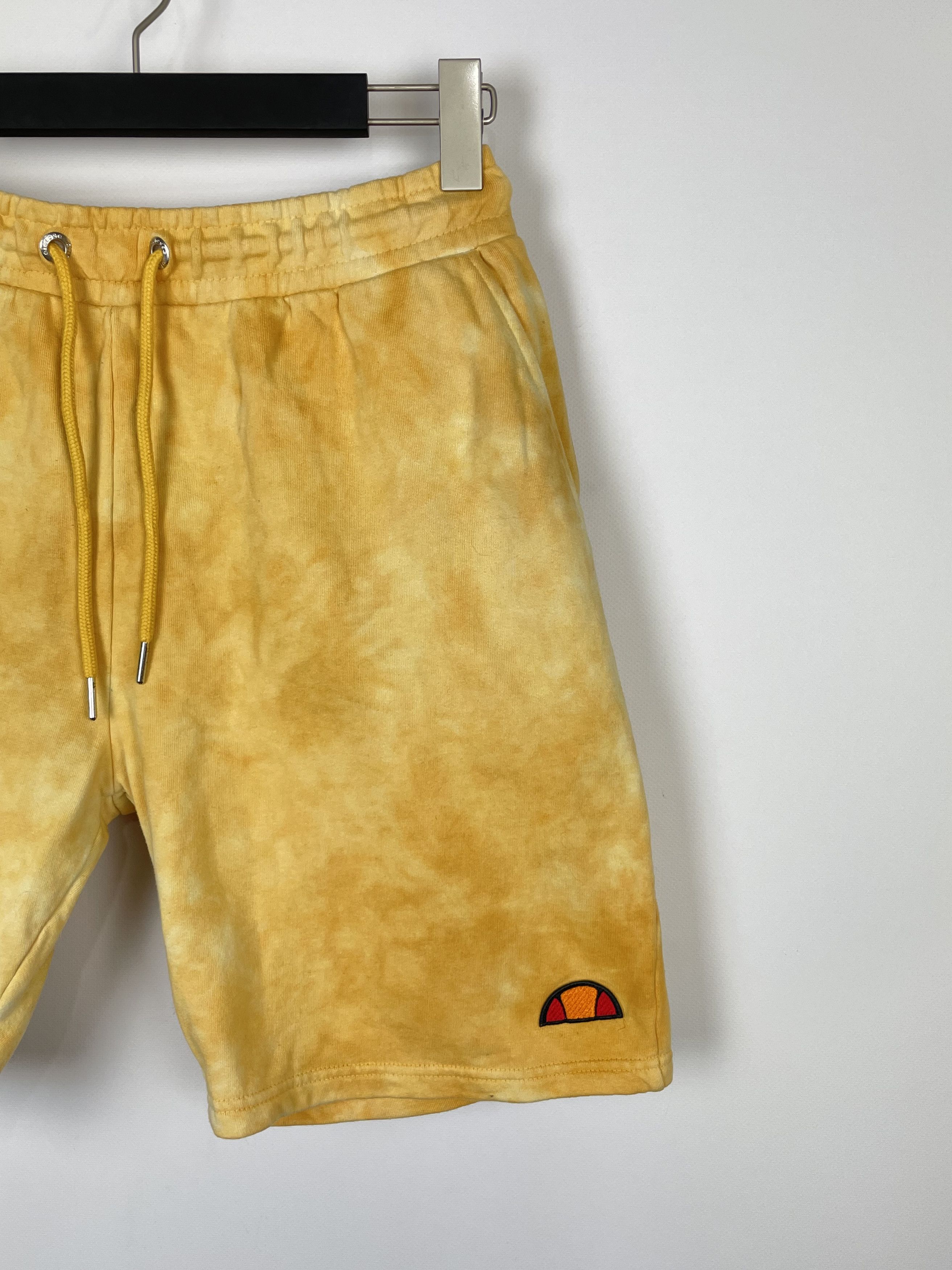 Ellesse Ellesse Track Shorts Small Logo Yellow size M Size US 32 / EU 48 - 3 Thumbnail