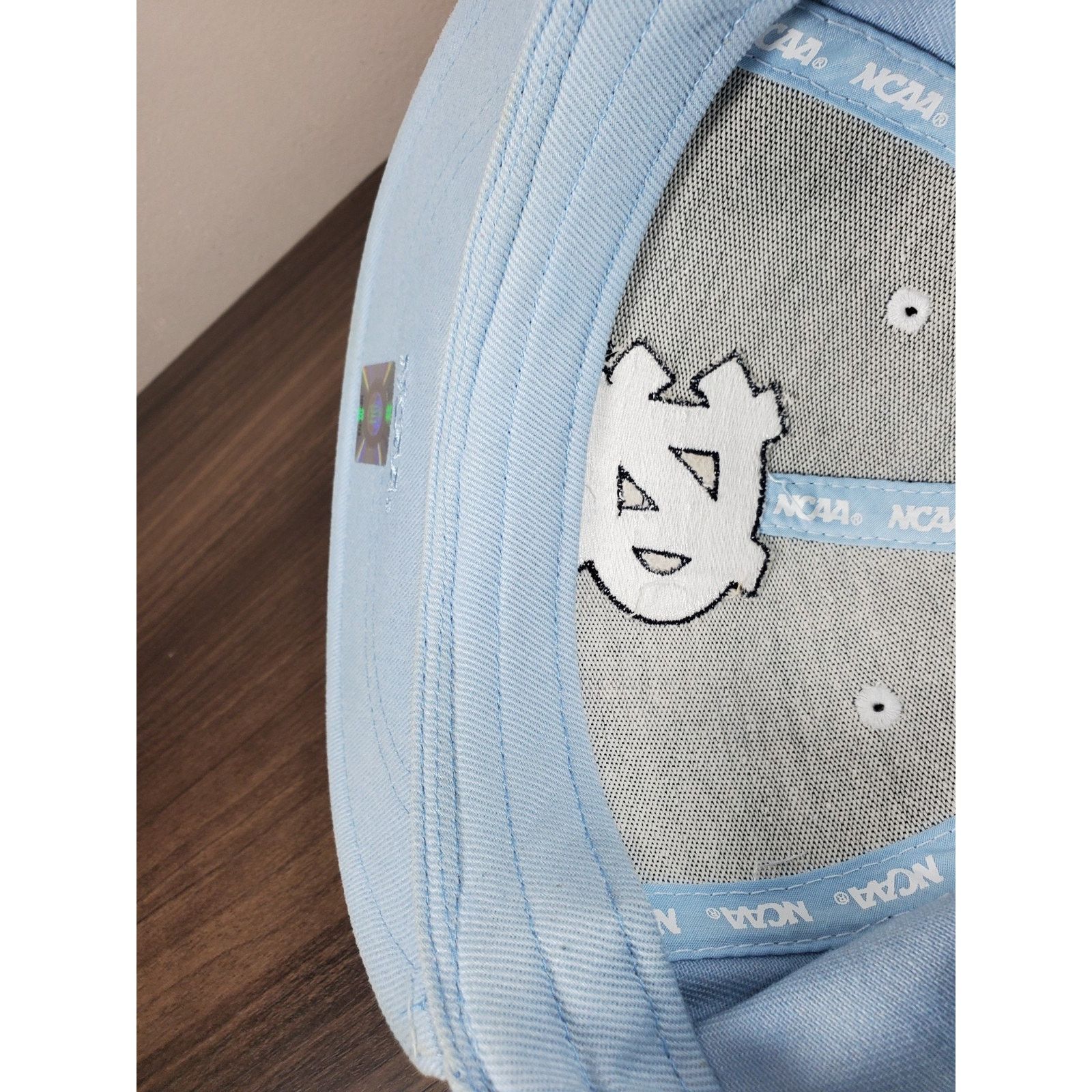 NCAA × Signatures University of North Carolina UNC Tar Heels Snapback Hat Cap Size ONE SIZE - 11 Thumbnail