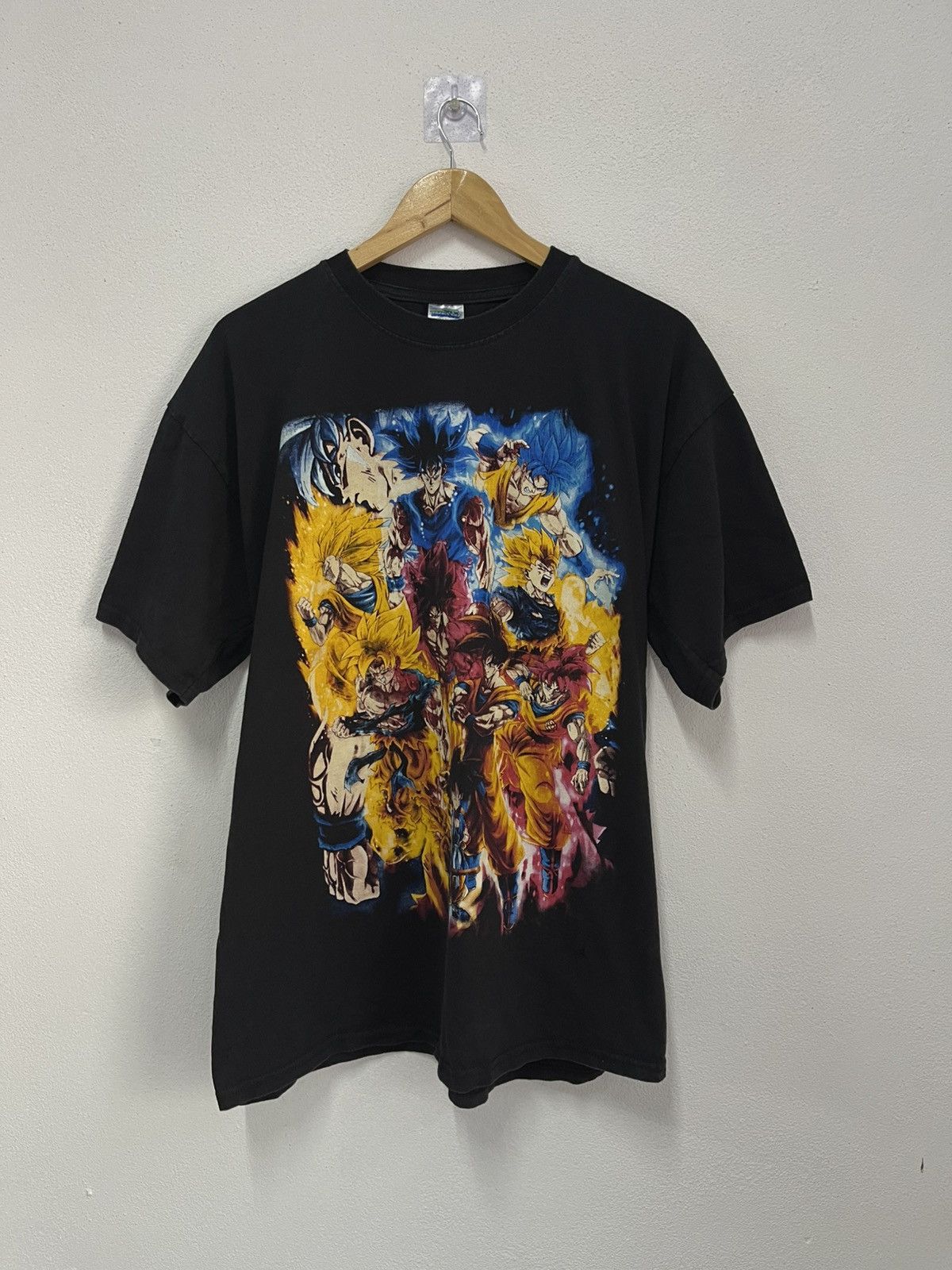Cartoon Network × Japanese Brand × Vintage Vintage Dragon ball Over print t-shrit📸 Size US XXL / EU 58 / 5 - 1 Thumbnail