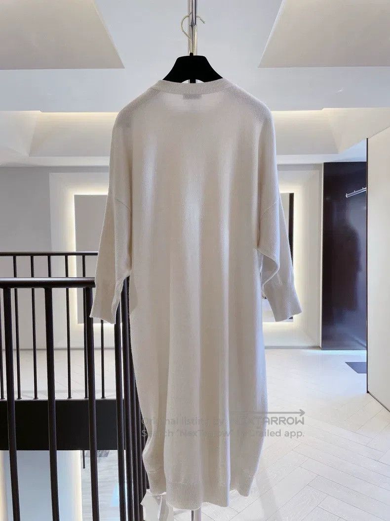 Other Brunello Cucinelli Sequined Diamond Pattern Beige Cashmere Size S / US 4 / IT 40 - 2 Thumbnail