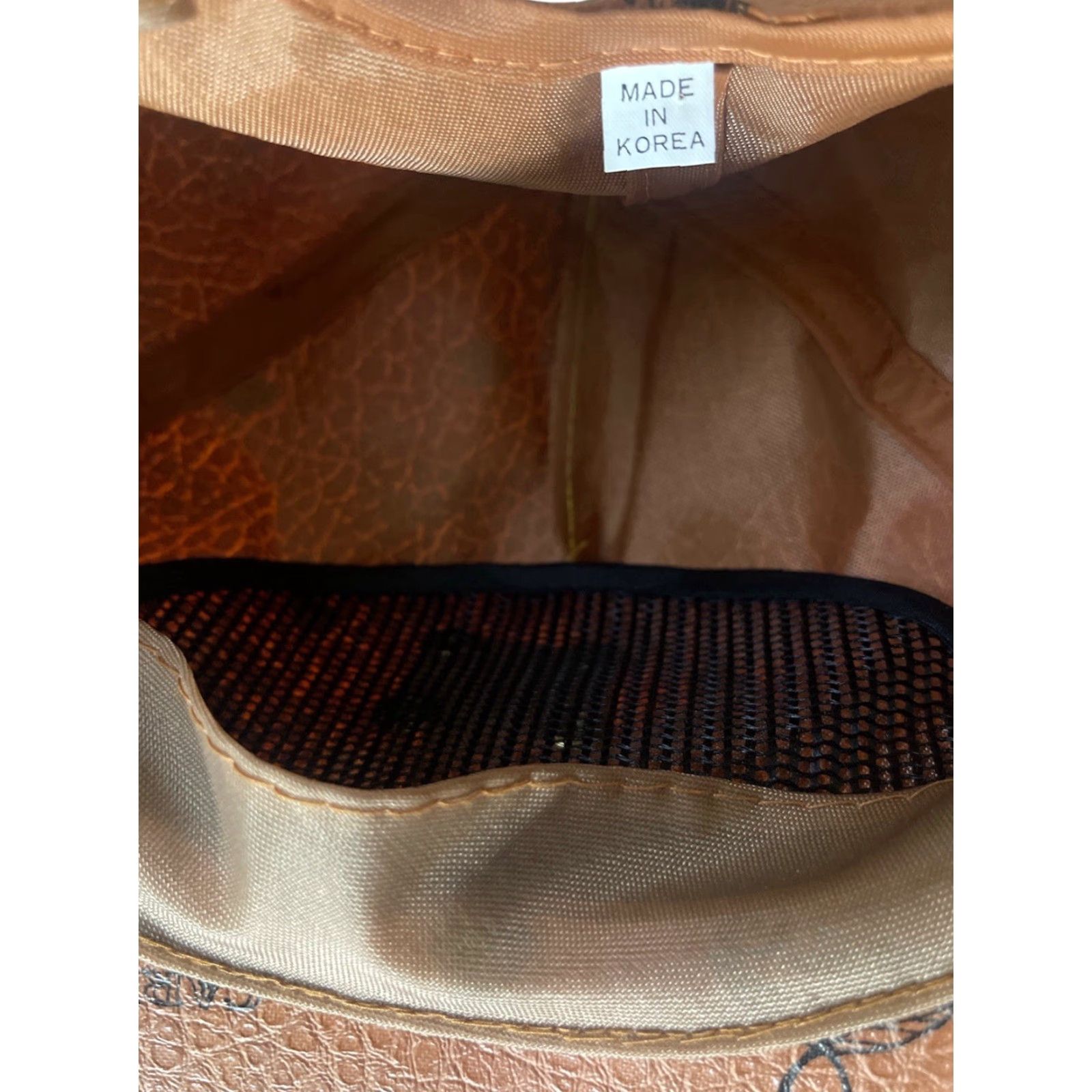 Vintage VINTAGE Carina vegan leather snapback hat cap mens OSFA deadstock NWOT 80s cognac brown leather brass patch 80s baseball cap Mens Size ONE SIZE - 6 Thumbnail