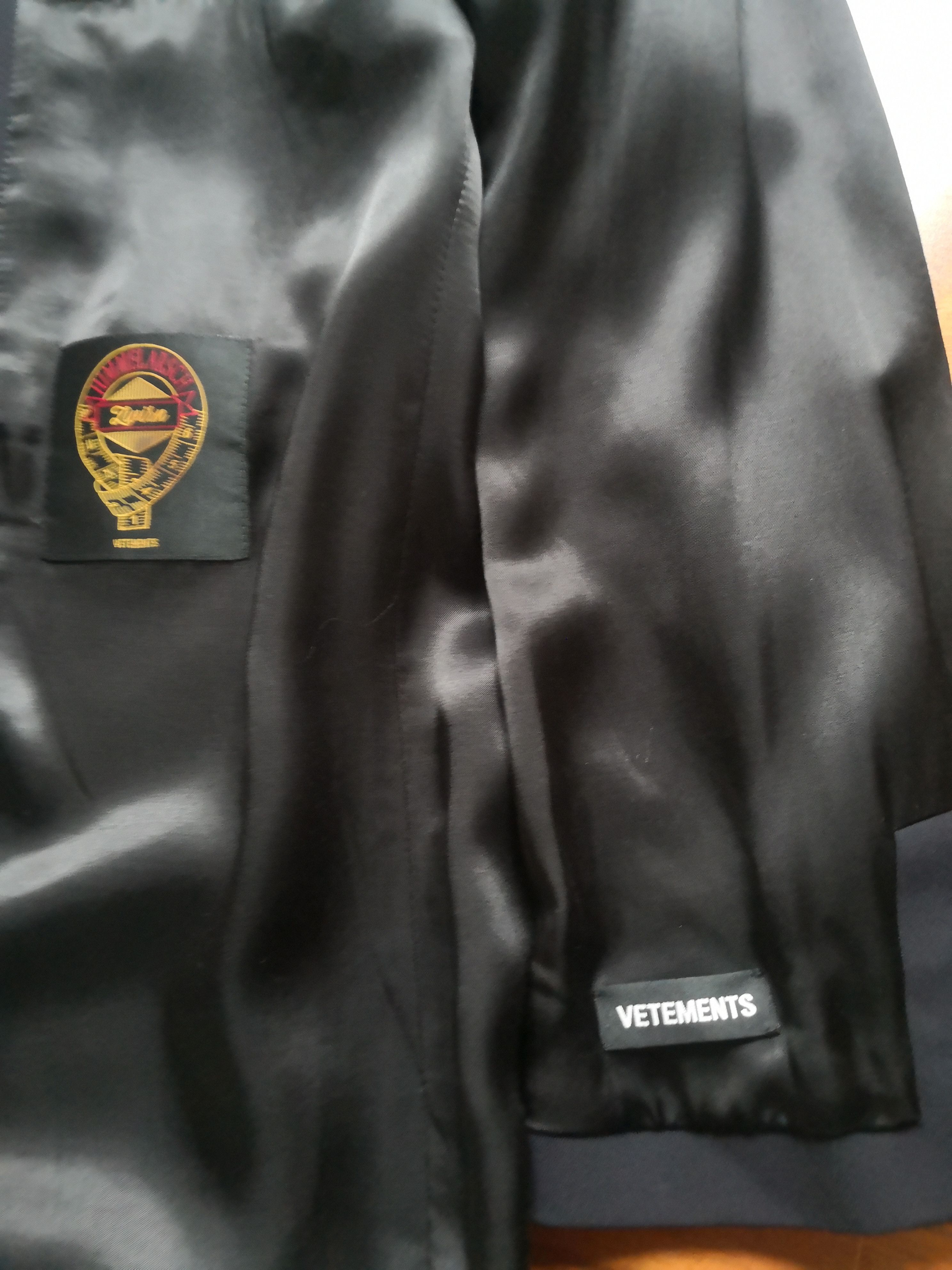 Vetements Rare Vetements insight out jacket Size US S / EU 44-46 / 1 - 5 Thumbnail