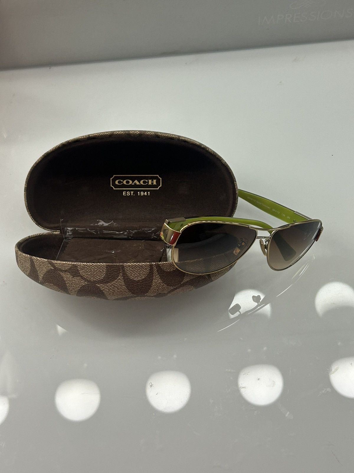 Coach Coach Green Tortoiseshell Print Sunglasses Size ONE SIZE - 3 Thumbnail