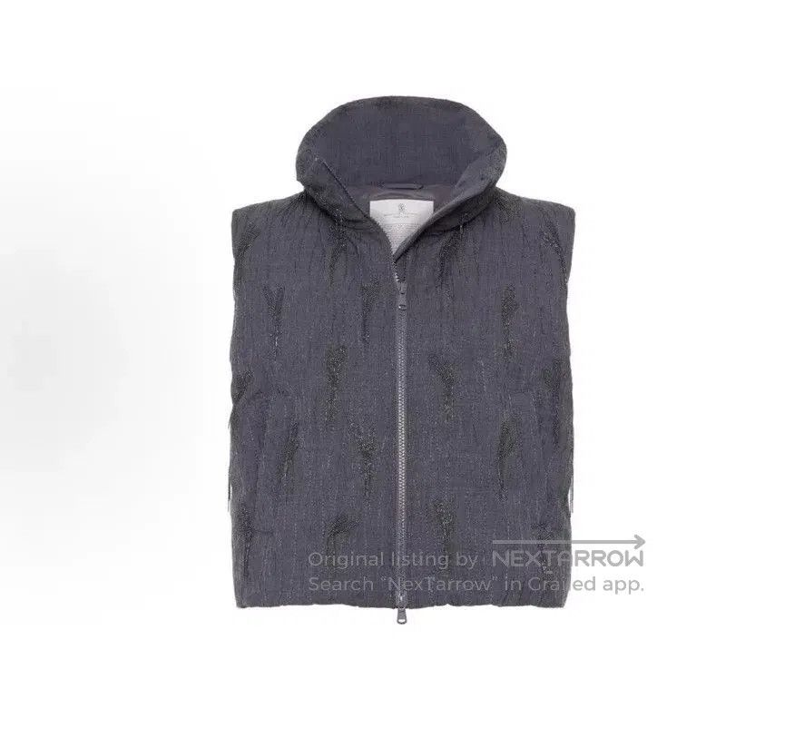 Brunello Cucinelli Brunello Cucinelli Women's Down Vest. Size S / US 4 / IT 40 - 2 Thumbnail