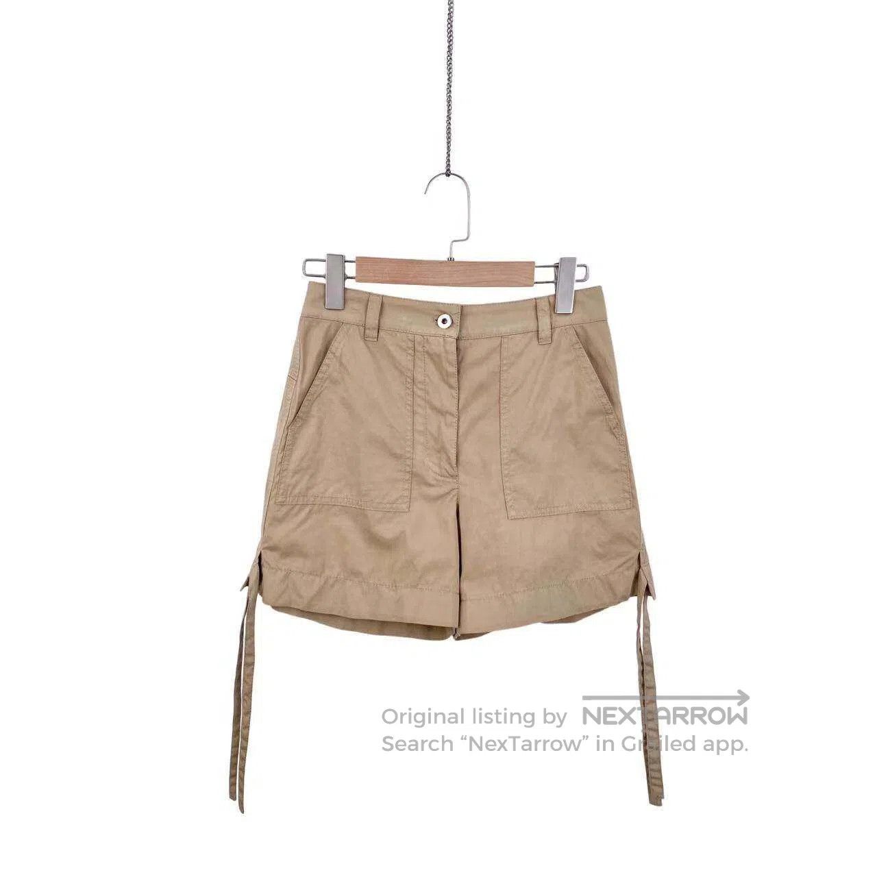 Loewe Loewe Leather brand logo shorts| Size 42" / US 20 - 1 Thumbnail