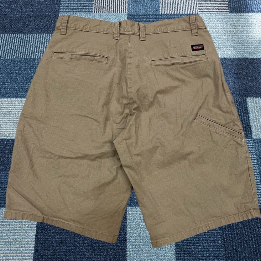 Dickies Dickies Work Shorts Mens Size 30 Regular Fit Beige Khaki Tan Ripstop Tech 11" Size US 30 / EU 46 - 1 Thumbnail