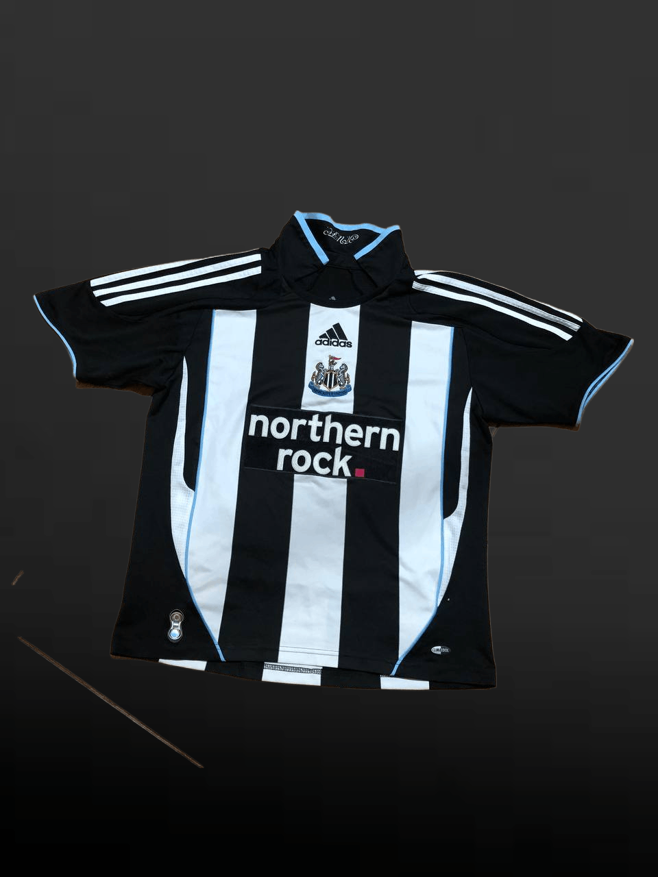 Adidas Adidas NEWCASTLE UNITED JERSEY SHIRT SPORTWEAR #11 Size US L / EU 52-54 / 3 - 1 Thumbnail