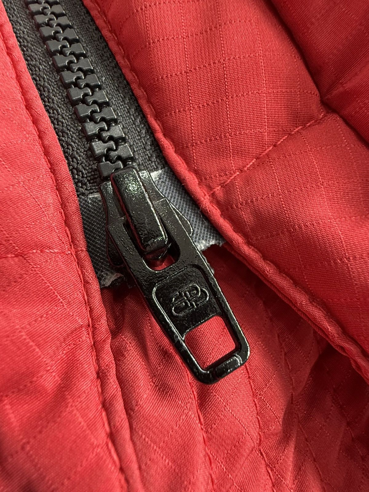Balenciaga Balenciaga - F/W 2019 Red Swing Puffer Jacket Size US L / EU 52-54 / 3 - 11 Thumbnail