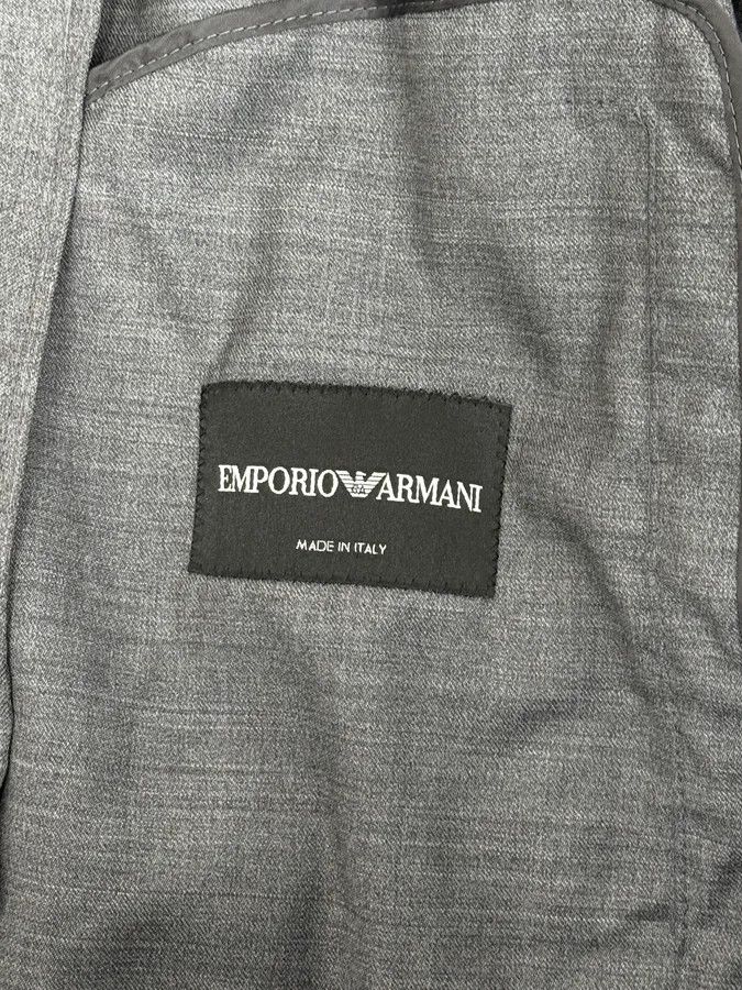 Emporio Armani 2010s Emporio Armani Grey & Olive Lined Cozy Zip-up Jacket Size US M / EU 48-50 / 2 - 13 Thumbnail