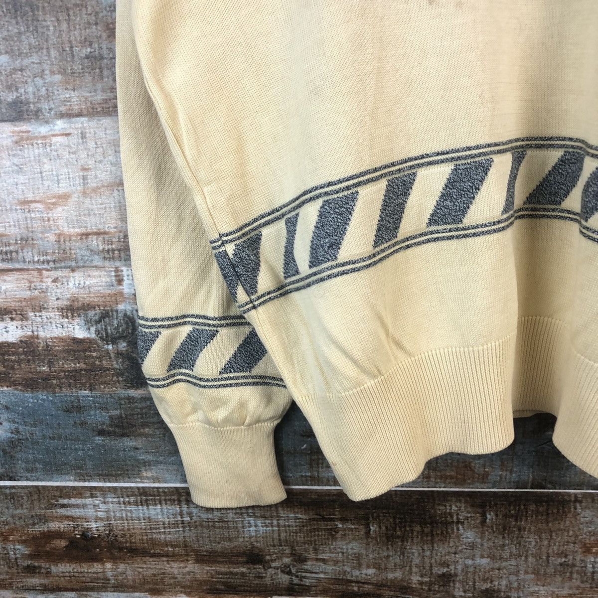 Homespun Knitwear DL Black White sportwear vintage japan Beige Knitwear #C686 Size US M / EU 48-50 / 2 - 7 Thumbnail