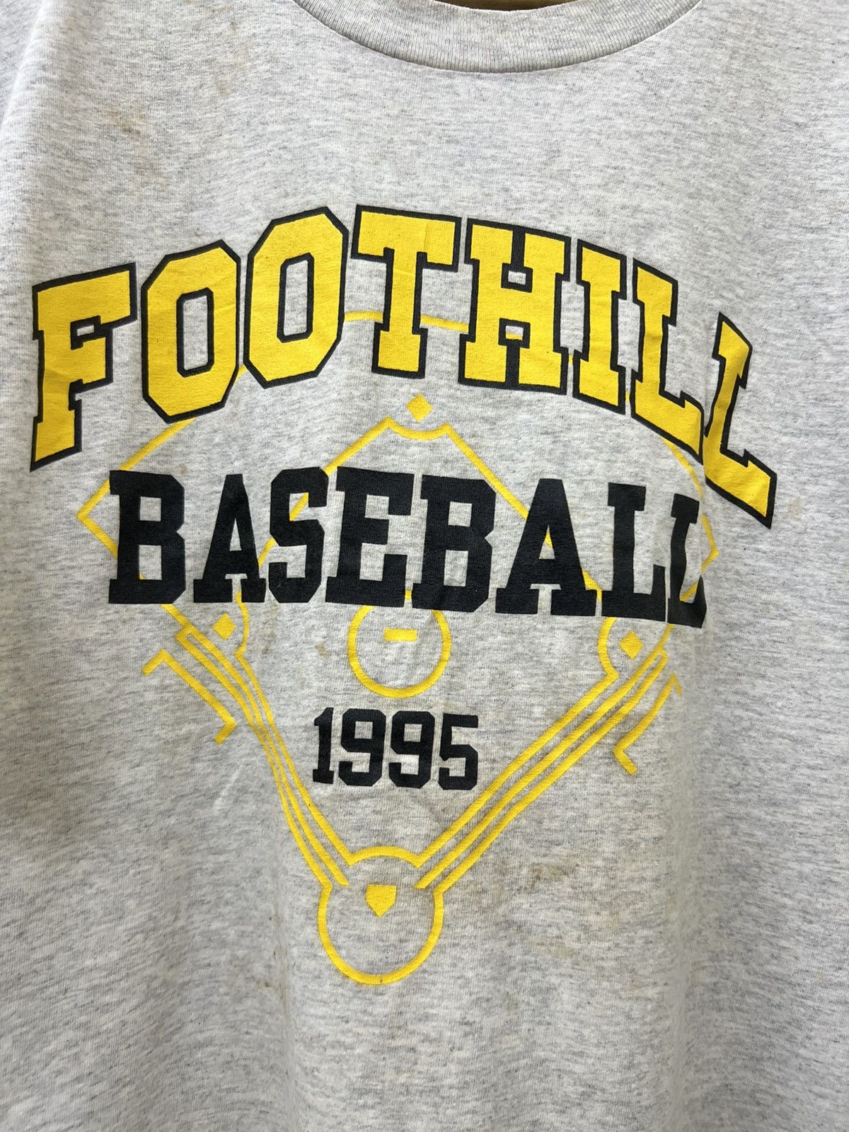 MLB Vintage 90s Signal Tag Foothill Baseball Thrashed Faded Tee Size US XL / EU 56 / 4 - 5 Thumbnail