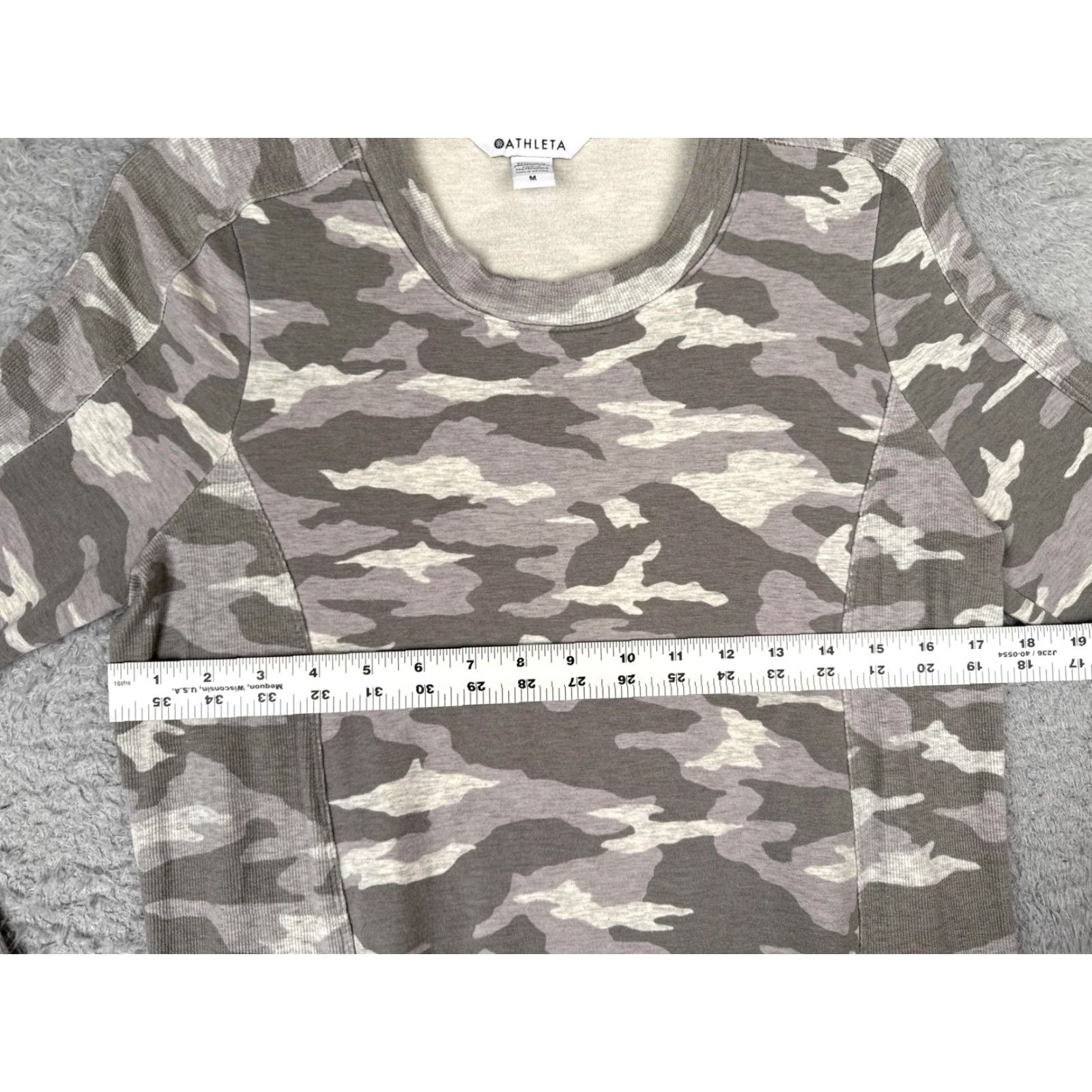 Athleta Athleta Sweatshirt Tunic Womens M Gray Camouflage Crew Neck Pockets Raglan Knit All Seasons Athleisure Shirt / Pullover Size M / US 6-8 / IT 42-44 - 7 Thumbnail