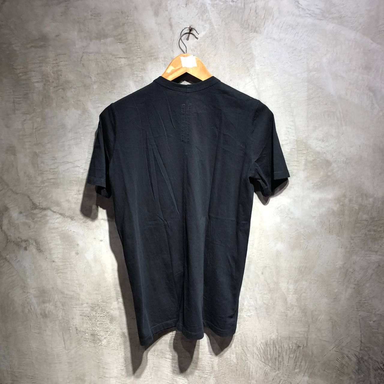 Rick Owens Rick Owens Short sleeve zip pocket black on black tee Size US S / EU 44-46 / 1 - 5 Thumbnail