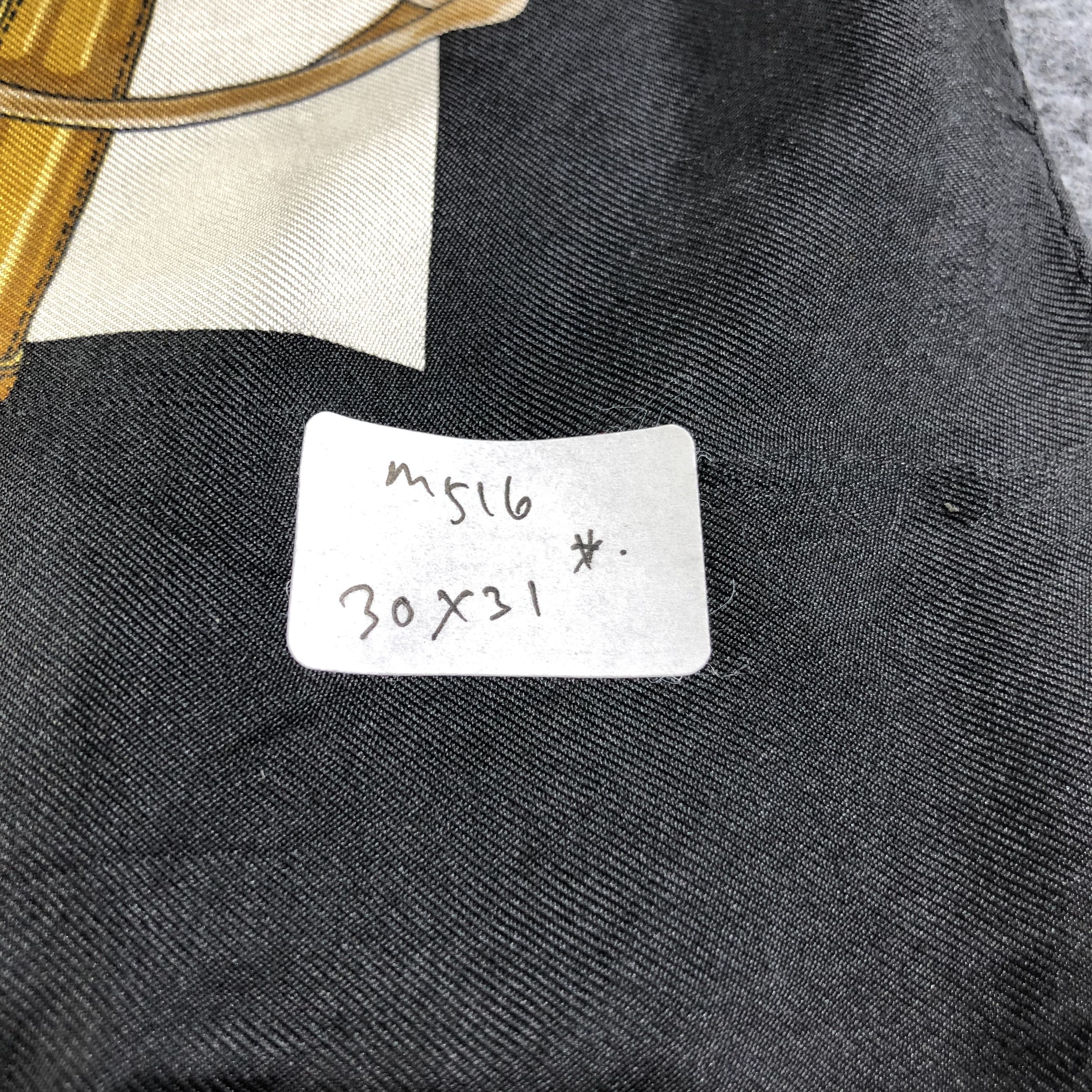 Japanese Brand Luxury Design Silk Scarf M516 Size ONE SIZE - 7 Thumbnail