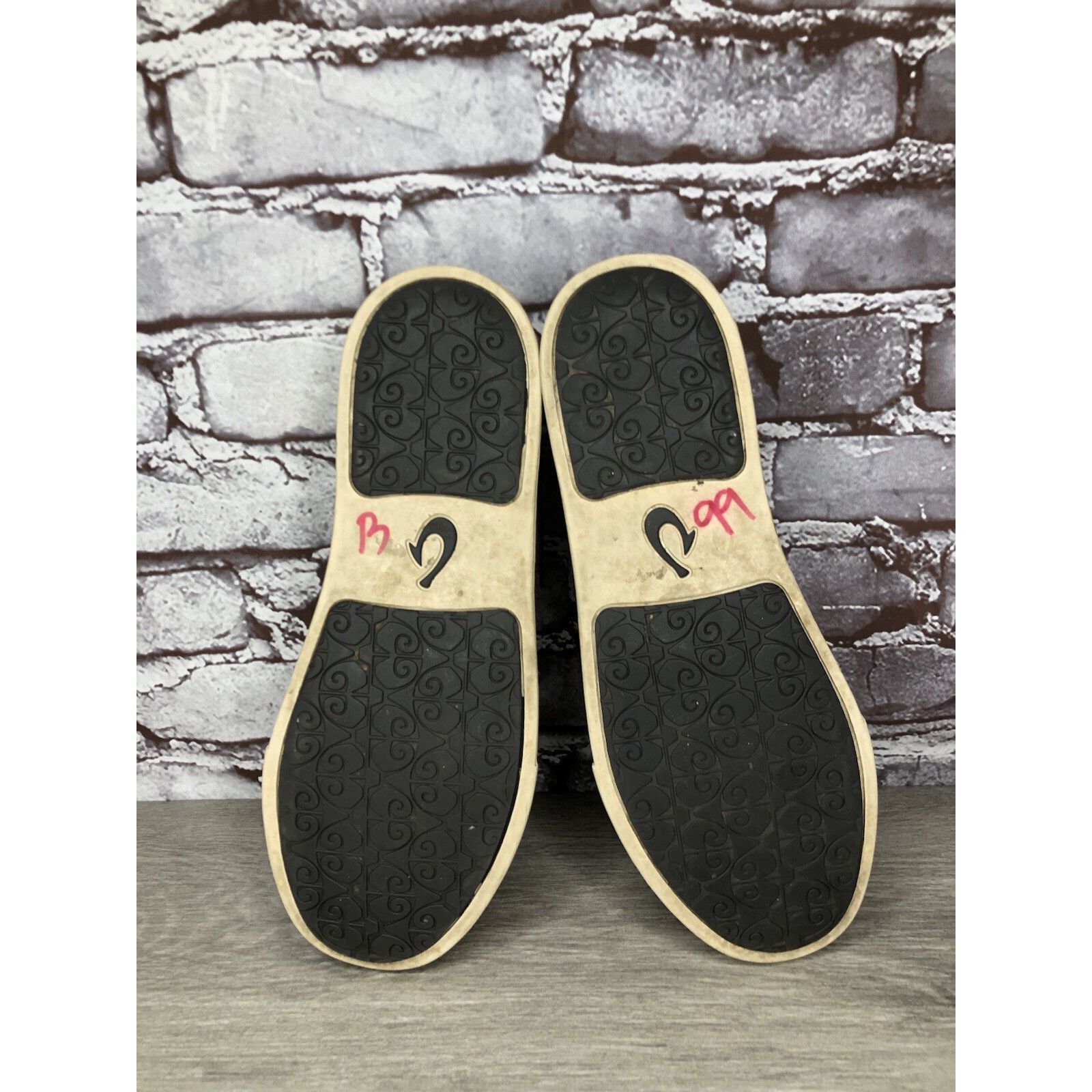 Olukai OluKai Pehuea Gray Textile Slip On Sneakers Beach Shoes Wome Size US 10 / IT 40 - 17 Thumbnail