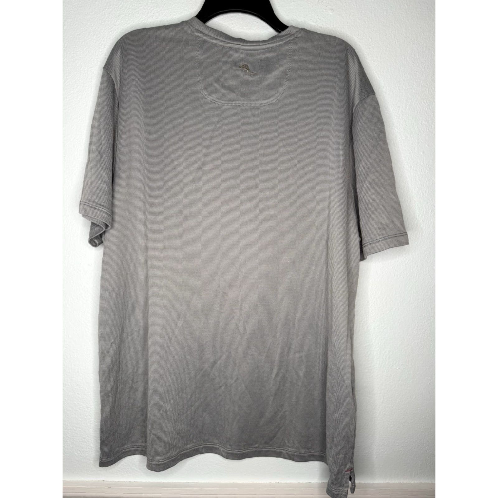 Tommy Bahama Tommy Bahama T-Shirt Mens XXL Gray Performance Short Sleeve Tee Pullover Crew Neck Casual Basic Breathable Shirt Size US XXL / EU 58 / 5 - 2 Thumbnail
