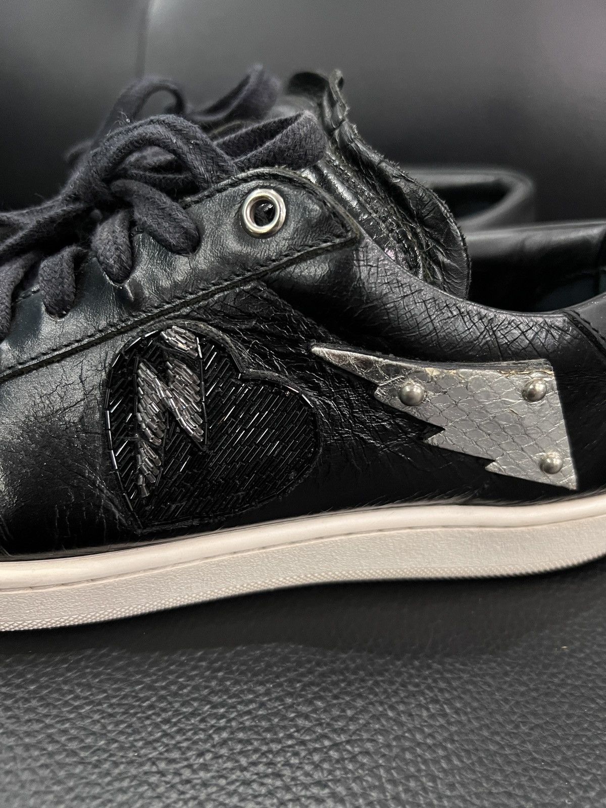Saint Laurent Paris Saint Laurent Heart & Lightning Studded Sneakers Size US 9 / EU 42 - 2 Thumbnail