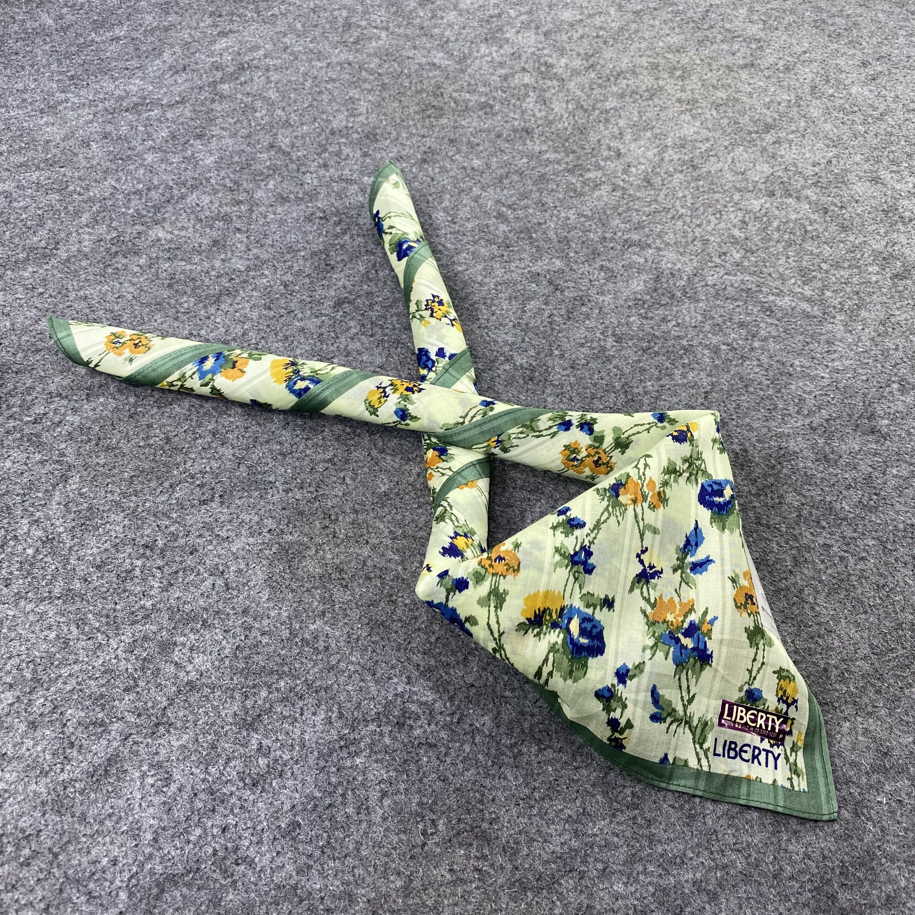 Liberty Liberty Handkerchief Neckerchief Bandana-B1768 Size ONE SIZE - 1 Thumbnail