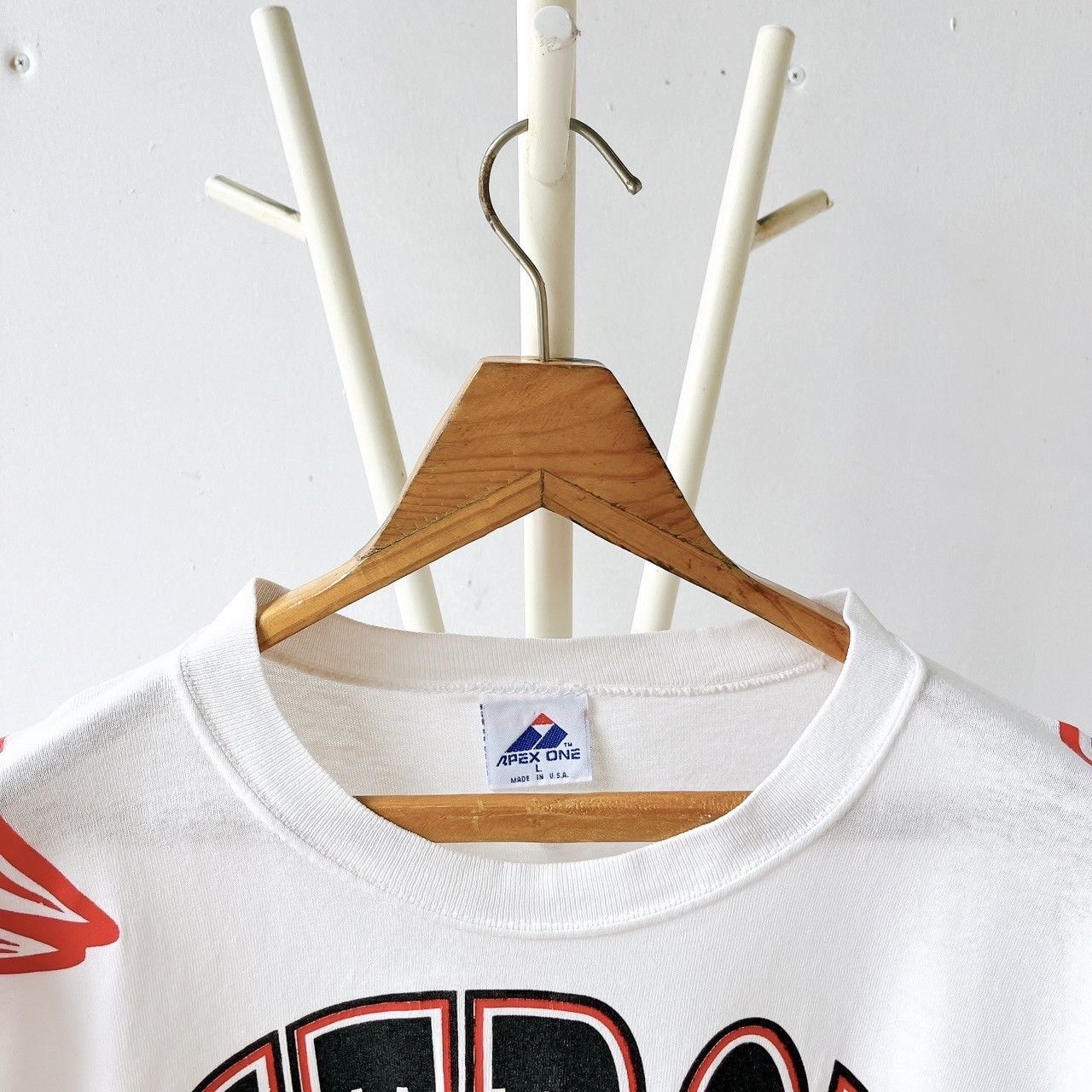 Apex One × Vintage 90s Detroit Red Wings NHL t-shirt/ L Size US L / EU 52-54 / 3 - 2 Thumbnail
