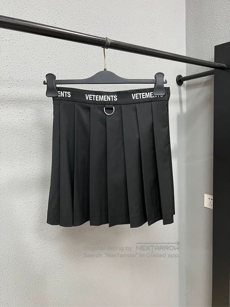 Vetements Vetements size S Black Logo Pleated Skirt Size 23" - 2 Thumbnail